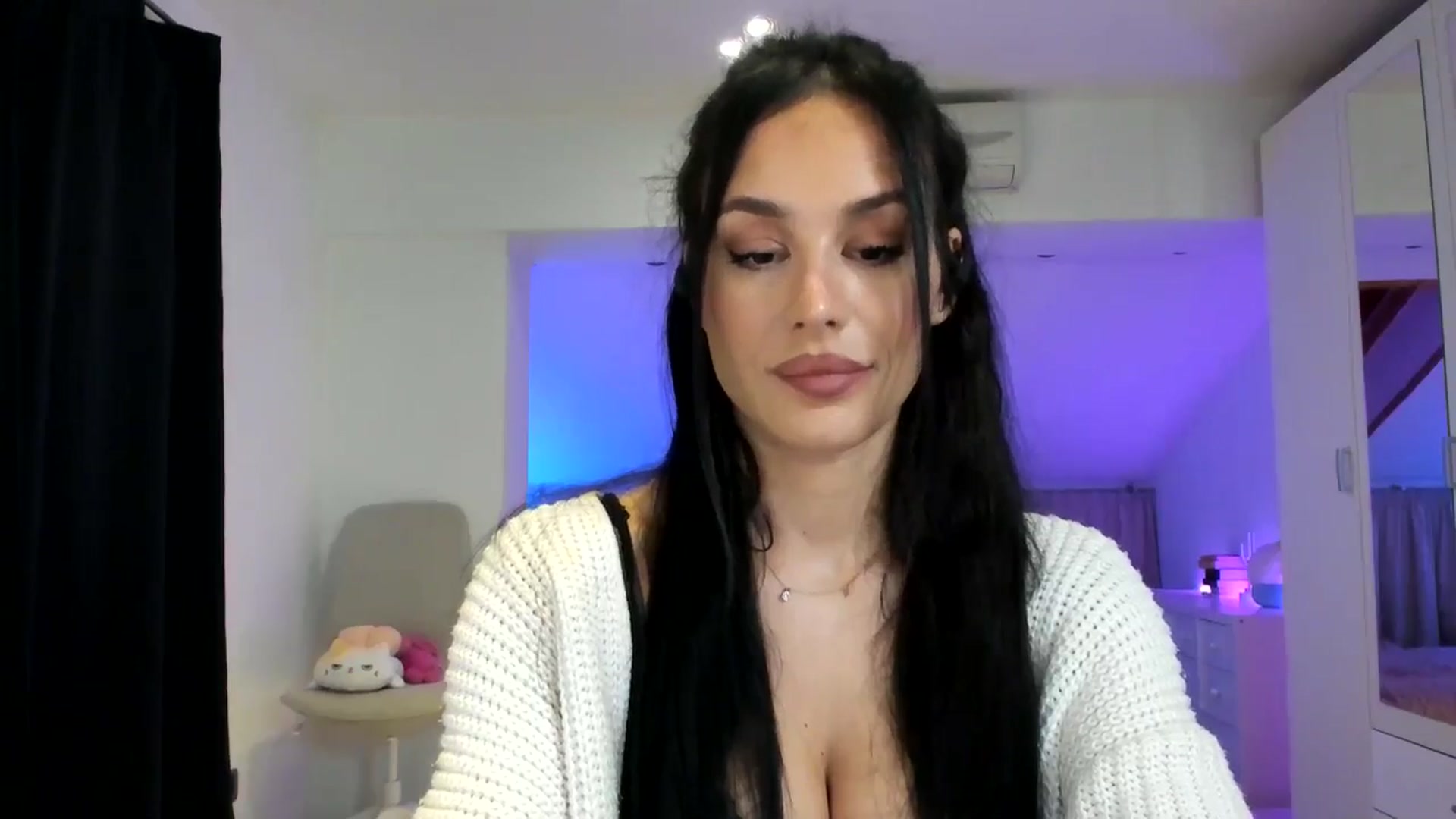 Gallery image thumbnail from AnnieRose__'s myfreecams stream on, 10/31/2024, 08:45 image 2 of 20