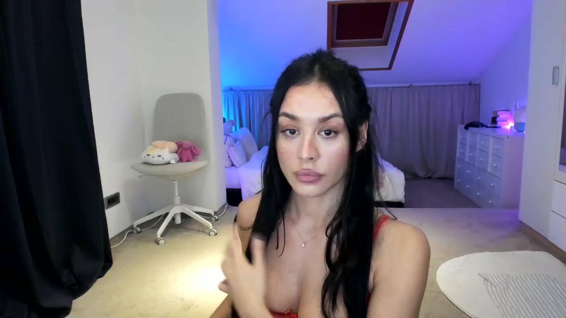 Gallery image thumbnail from AnnieRose__'s myfreecams stream on, 11/12/2024, 05:46 image 19 of 20