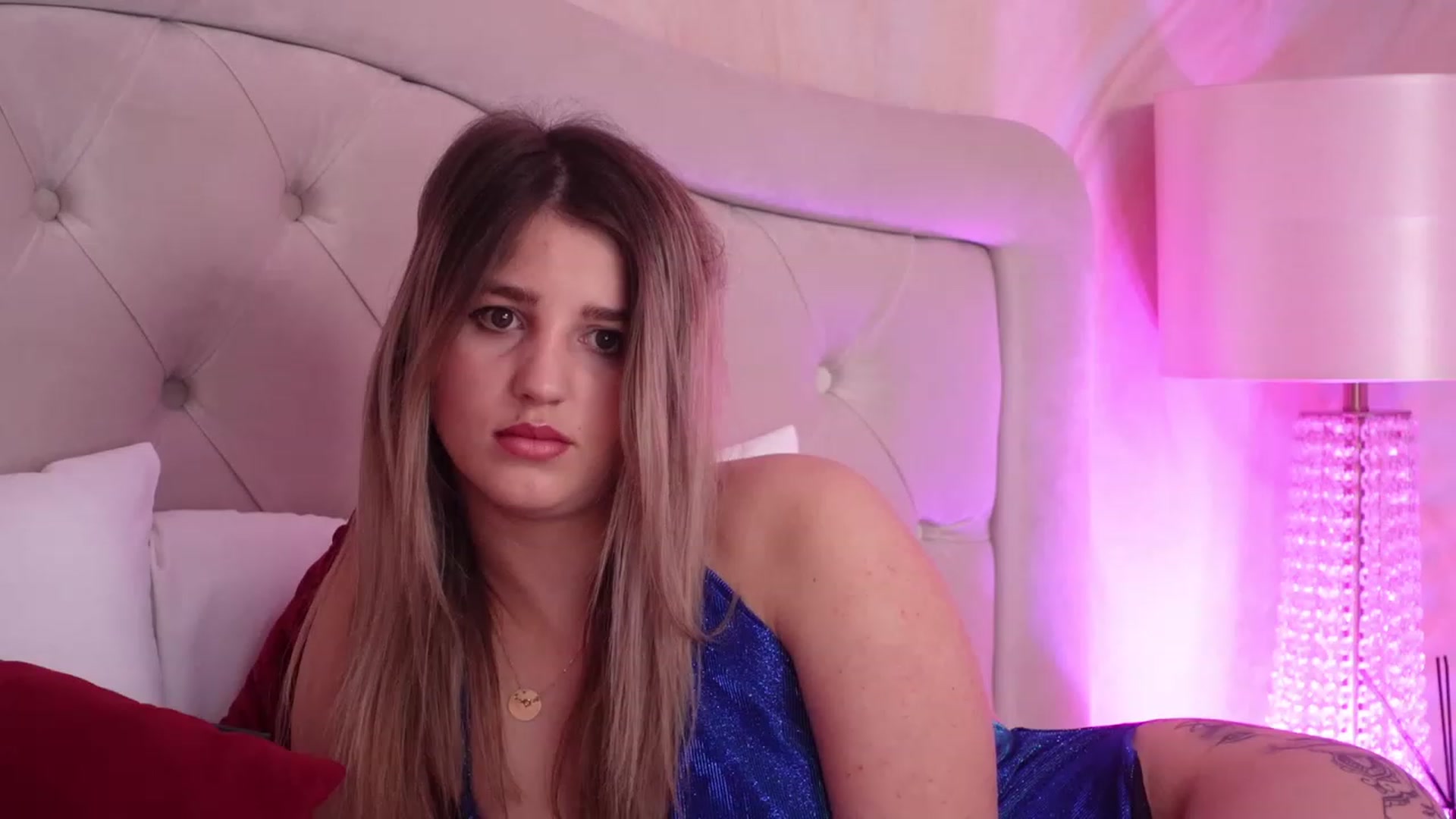 Gallery image thumbnail from AnnieStylesx's myfreecams stream on, 04/25/2023, 05:54 image 20 of 20