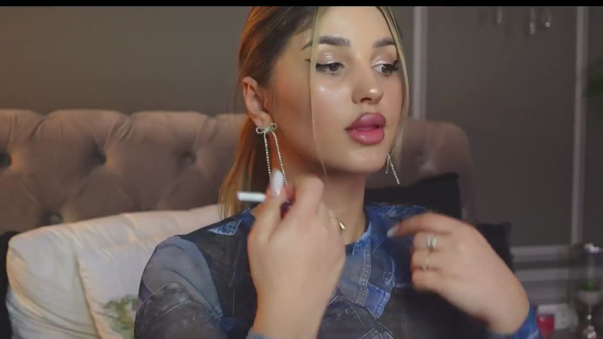 Gallery image thumbnail from AnnieStylesx's myfreecams stream on, 02/21/2025, 09:50 image 13 of 20