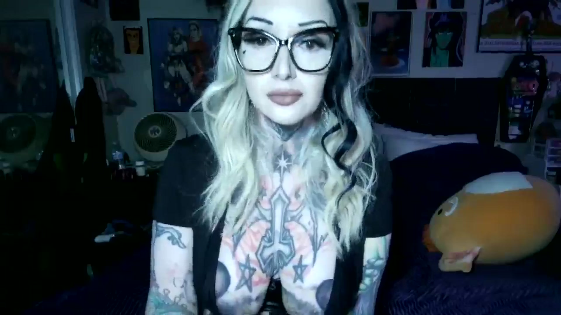 Gallery image thumbnail from AnnieTerror's myfreecams stream on, 08/17/2025, 02:02 image 14 of 20