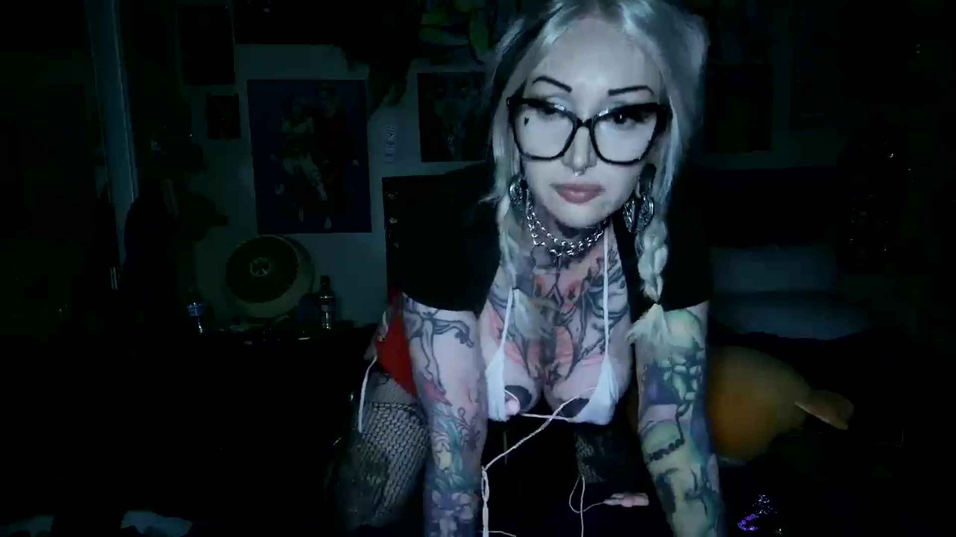 Gallery image thumbnail from AnnieTerror's myfreecams stream on, 09/07/2025, 03:06 image 3 of 20