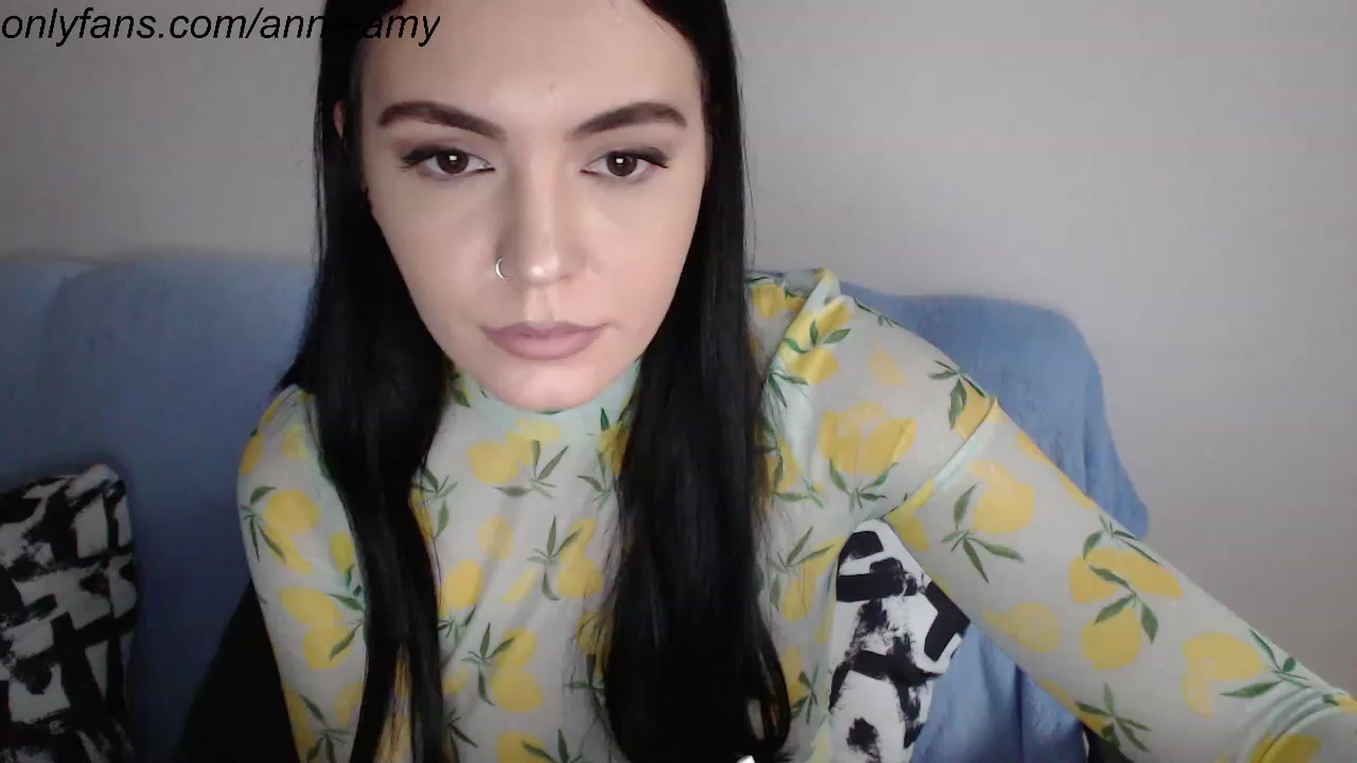 Gallery image thumbnail from Annie_Amy's myfreecams stream on, 11/14/2022, 15:19 image 6 of 20