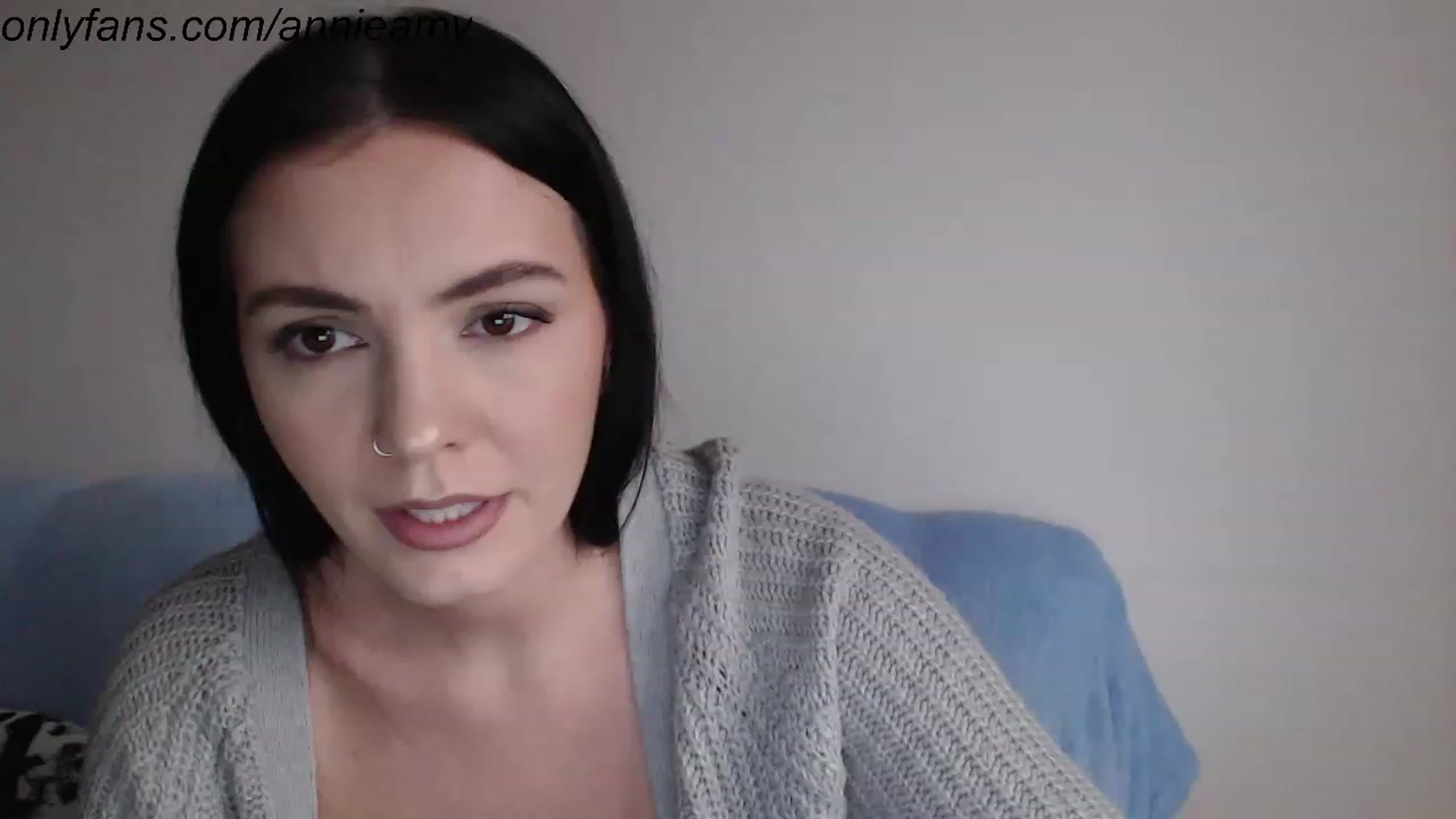 Gallery image thumbnail from Annie_Amy's myfreecams stream on, 11/19/2022, 14:15 image 18 of 20