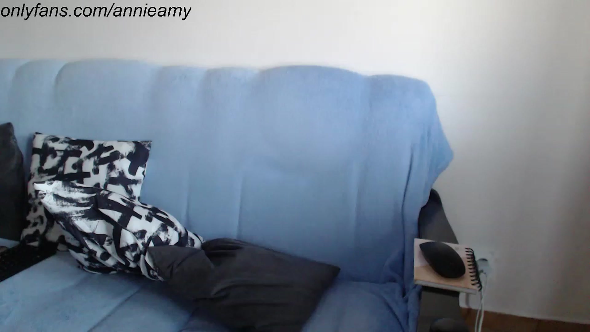 Gallery image thumbnail from Annie_Amy's myfreecams stream on, 11/25/2022, 14:49 image 5 of 20