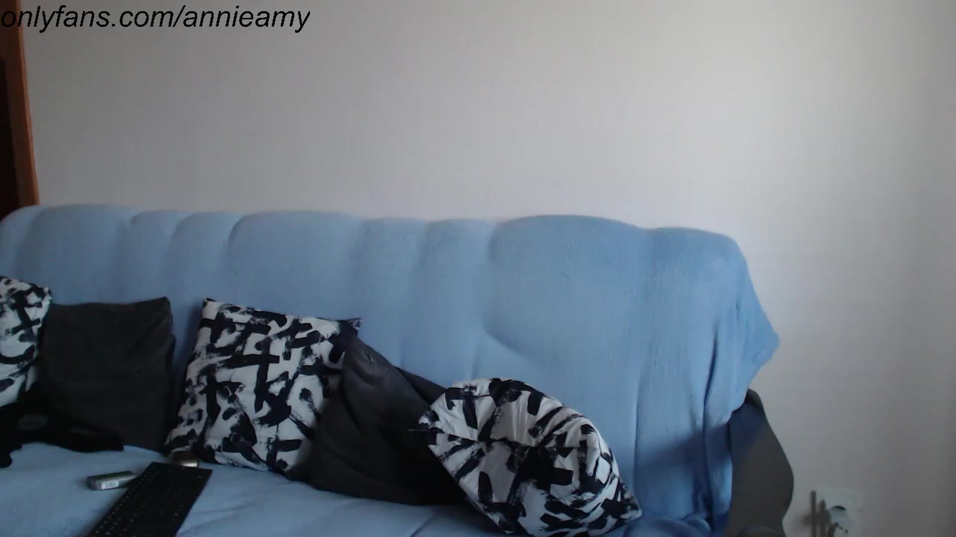Gallery image thumbnail from Annie_Amy's myfreecams stream on, 11/26/2022, 13:46 image 9 of 20