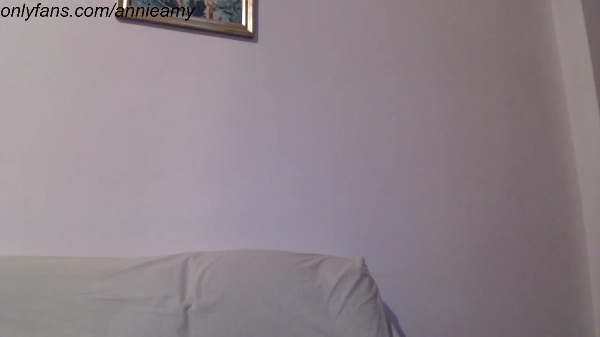 Gallery image thumbnail from Annie_Amy's myfreecams stream on, 01/18/2023, 16:00 image 10 of 20