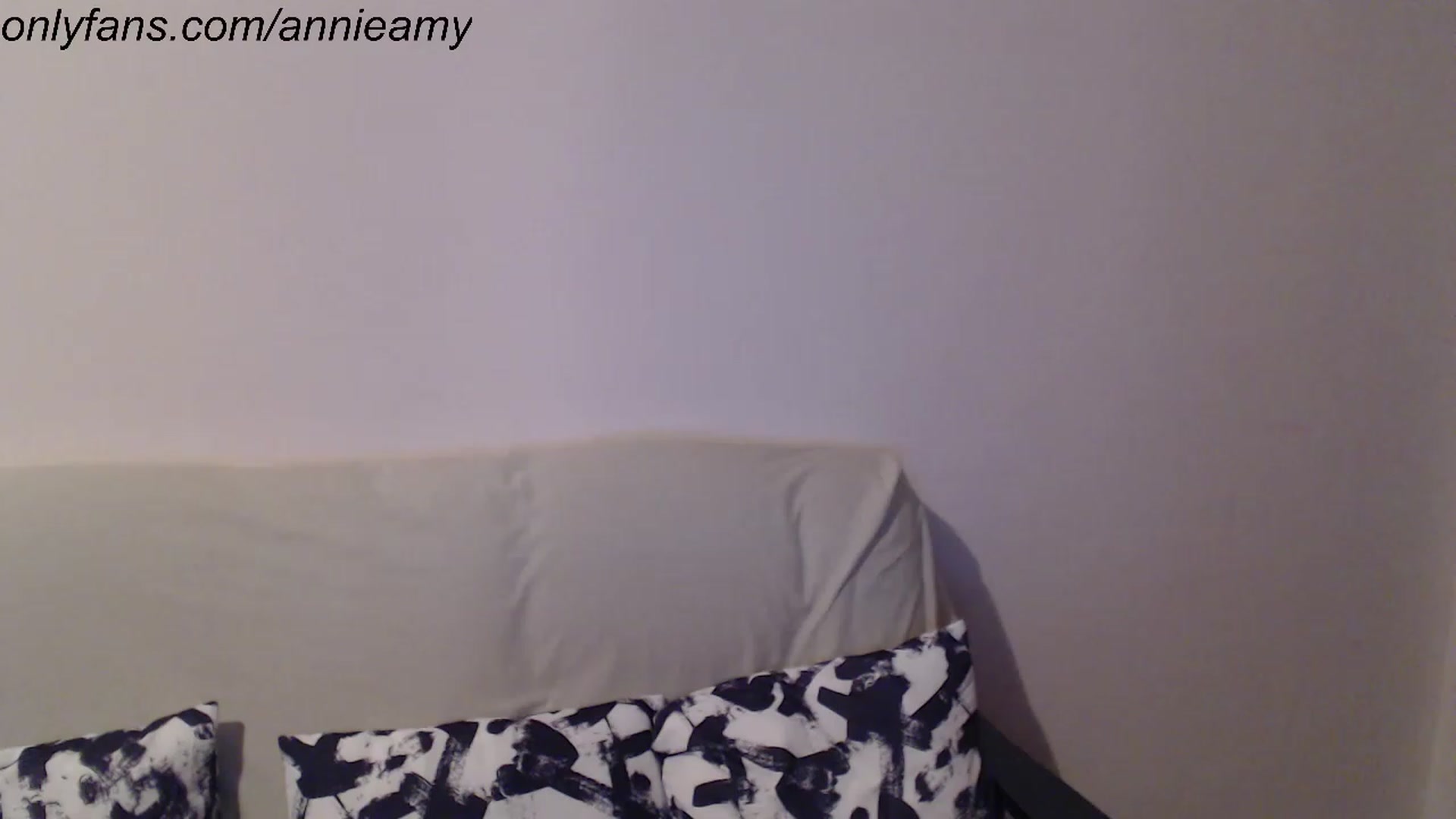 Gallery image thumbnail from Annie_Amy's myfreecams stream on, 01/25/2023, 15:41 image 18 of 20