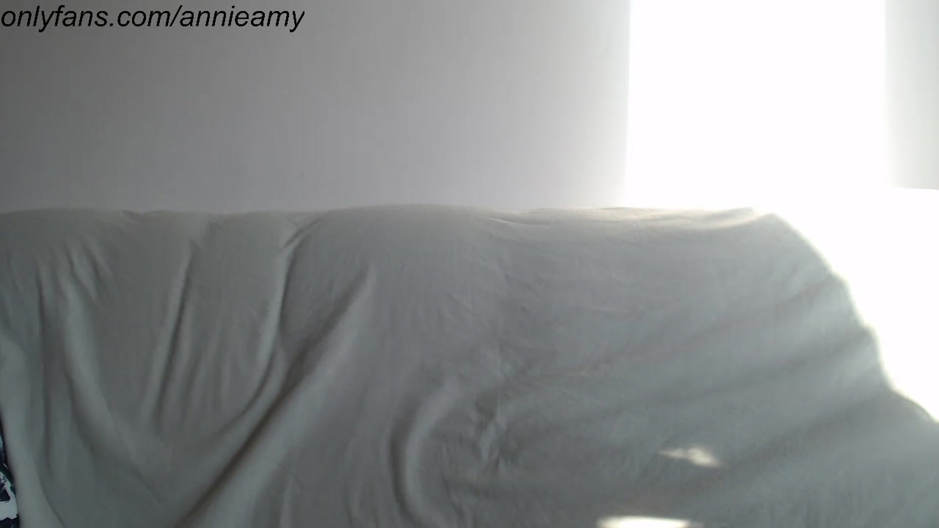 Gallery image thumbnail from Annie_Amy's myfreecams stream on, 07/21/2023, 17:11 image 9 of 20