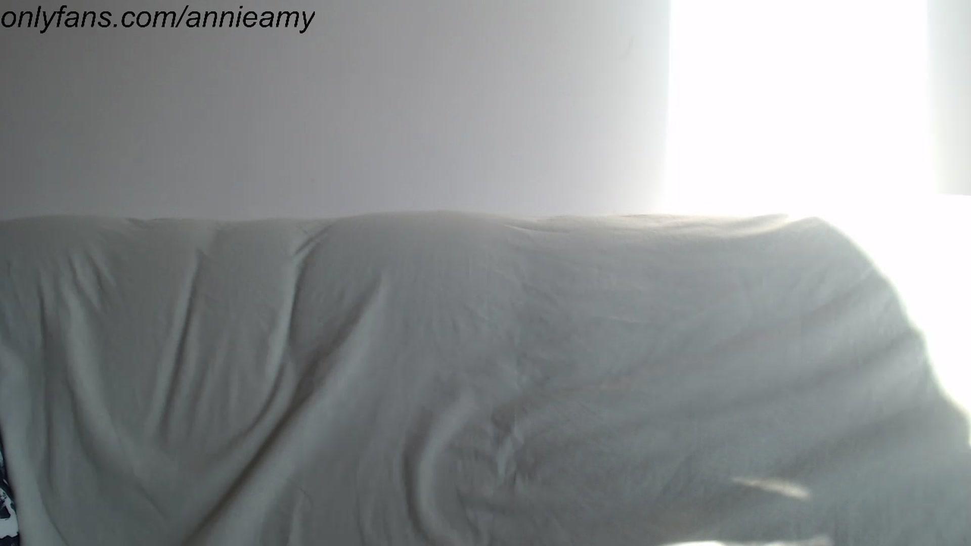 Gallery image thumbnail from Annie_Amy's myfreecams stream on, 07/21/2023, 17:11 image 8 of 20