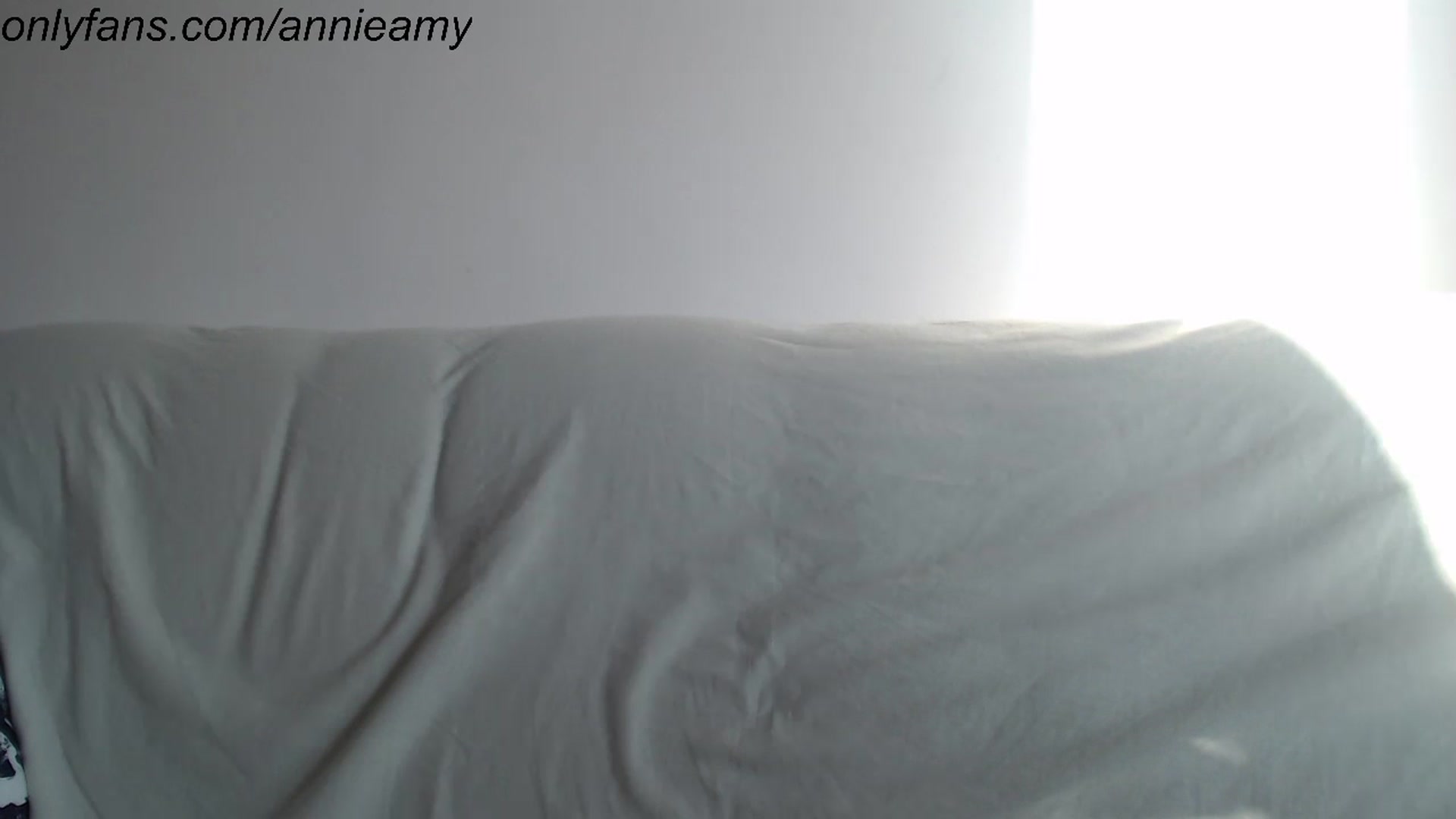 Gallery image thumbnail from Annie_Amy's myfreecams stream on, 07/21/2023, 17:11 image 7 of 20