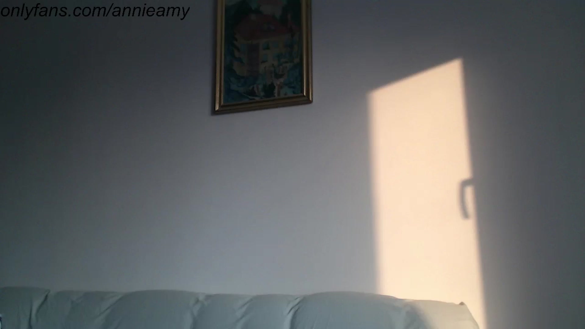 Gallery image thumbnail from Annie_Amy's myfreecams stream on, 08/18/2023, 16:28 image 9 of 20