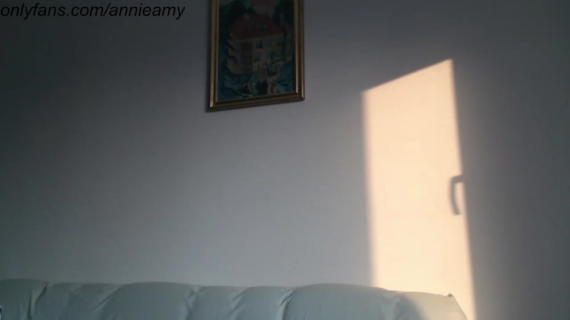 Gallery image thumbnail from Annie_Amy's myfreecams stream on, 08/18/2023, 16:28 image 8 of 20