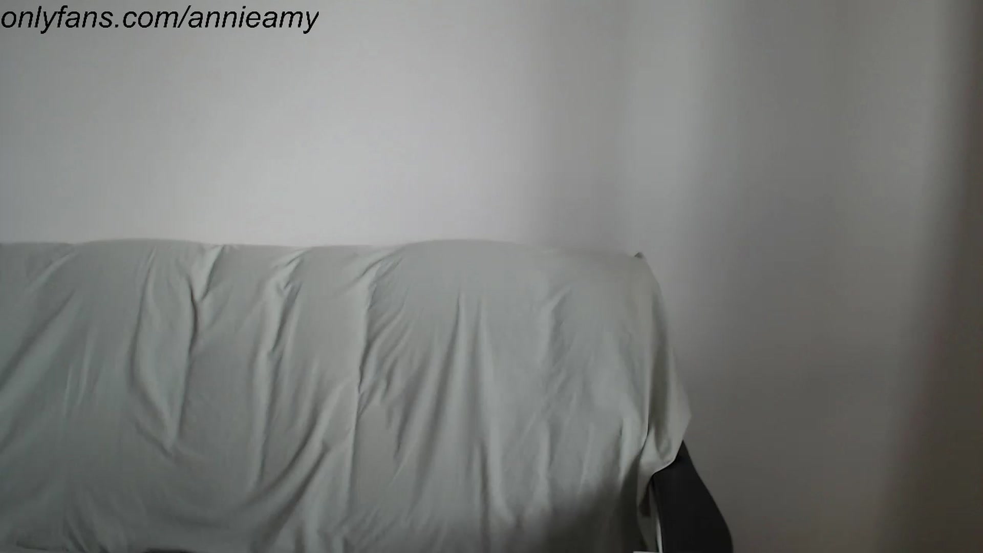 Gallery image thumbnail from Annie_Amy's myfreecams stream on, 08/21/2023, 15:12 image 2 of 20