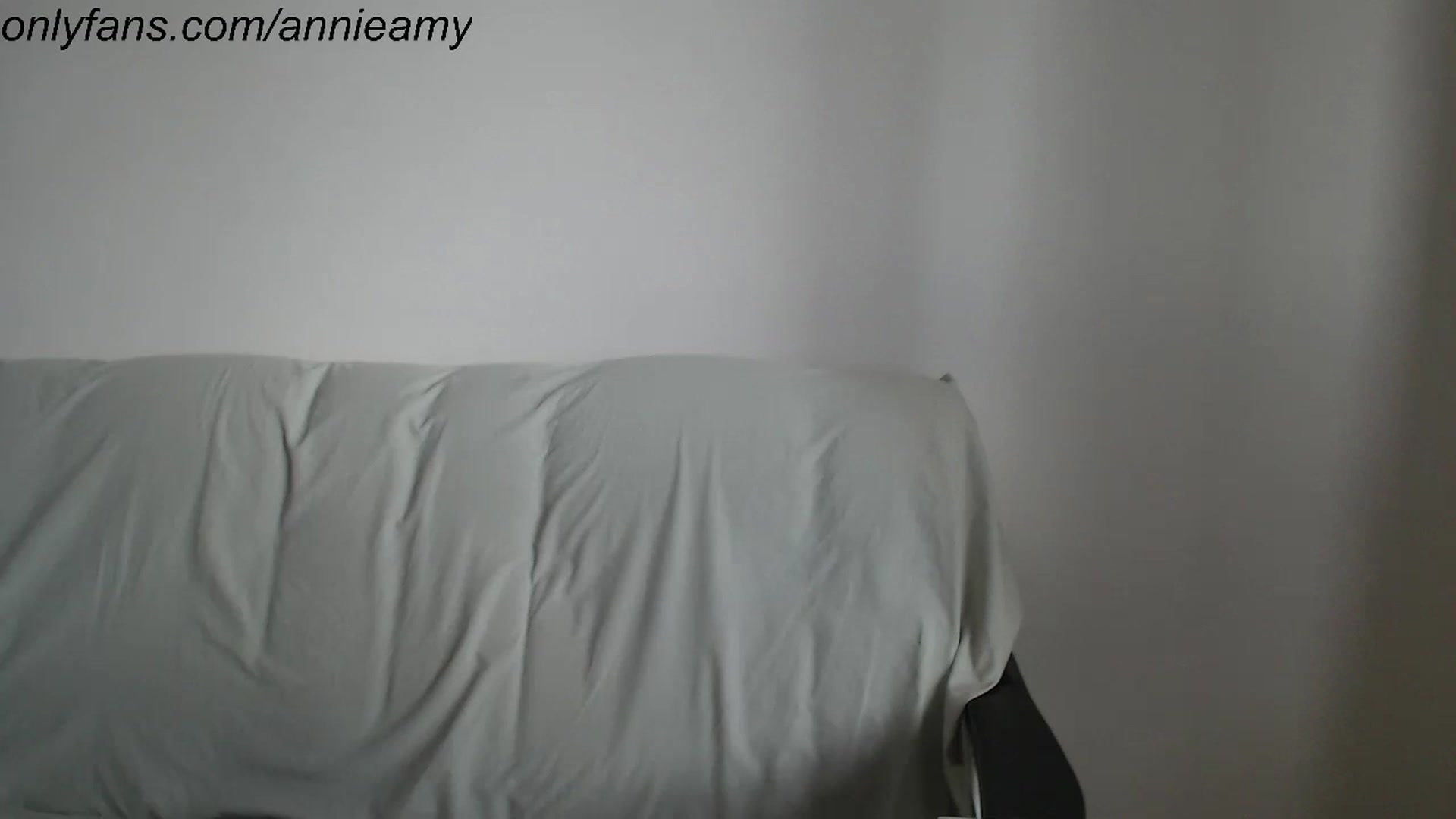 Gallery image thumbnail from Annie_Amy's myfreecams stream on, 08/21/2023, 15:12 image 1 of 20
