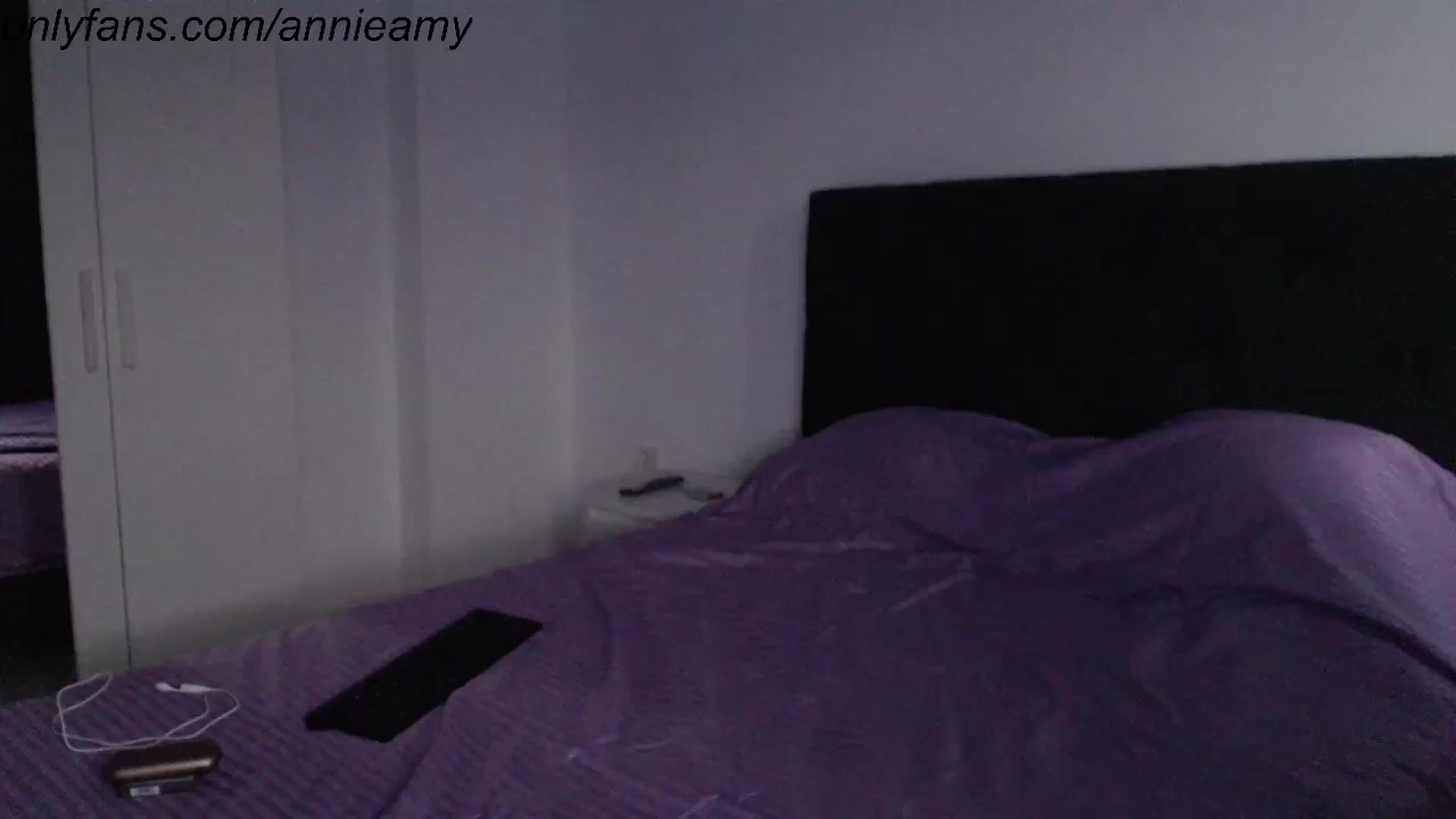 Gallery image thumbnail from Annie_Amy's myfreecams stream on, 09/11/2023, 16:48 image 19 of 20