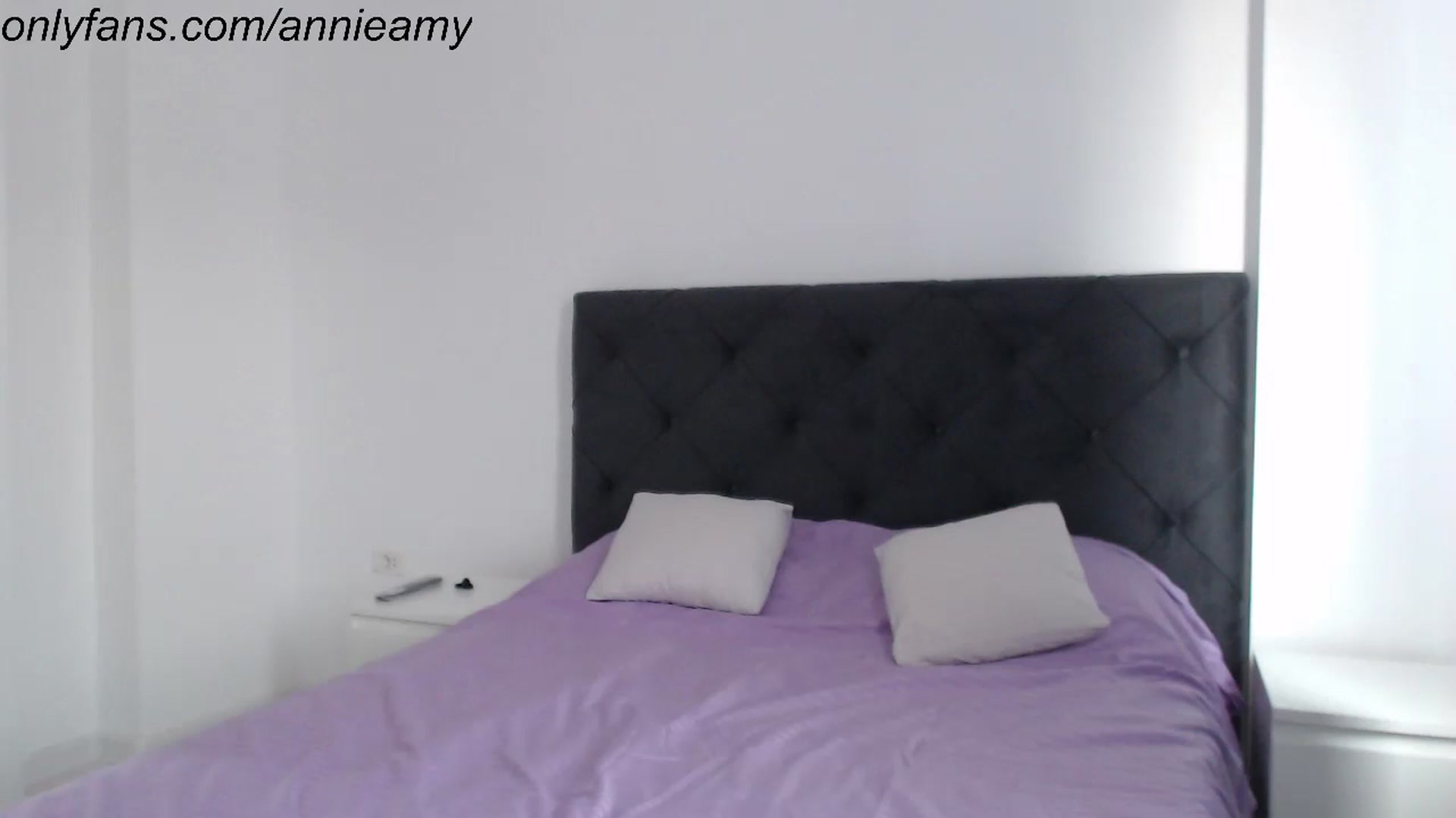 Gallery image thumbnail from Annie_Amy's myfreecams stream on, 09/14/2023, 12:58 image 6 of 20