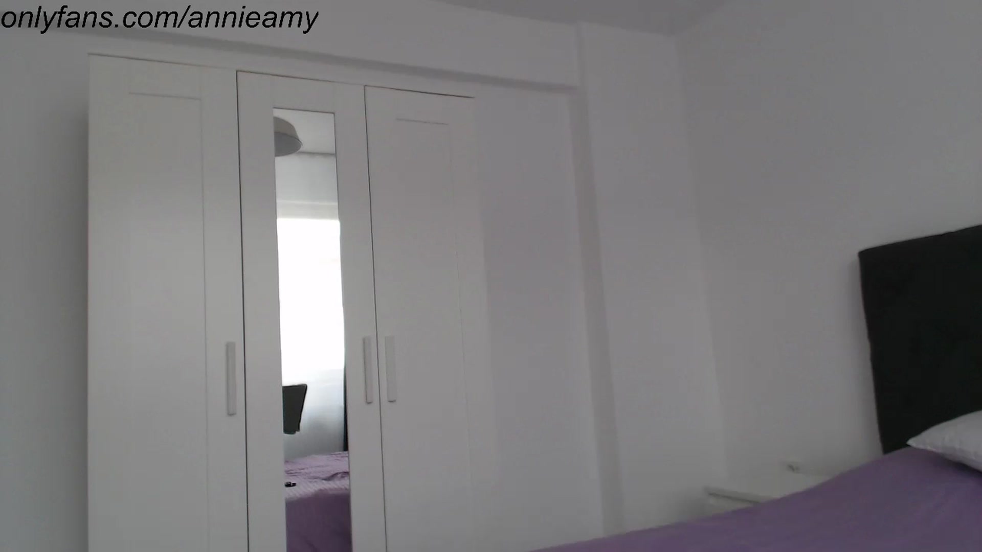 Gallery image thumbnail from Annie_Amy's myfreecams stream on, 05/27/2024, 16:49 image 5 of 20
