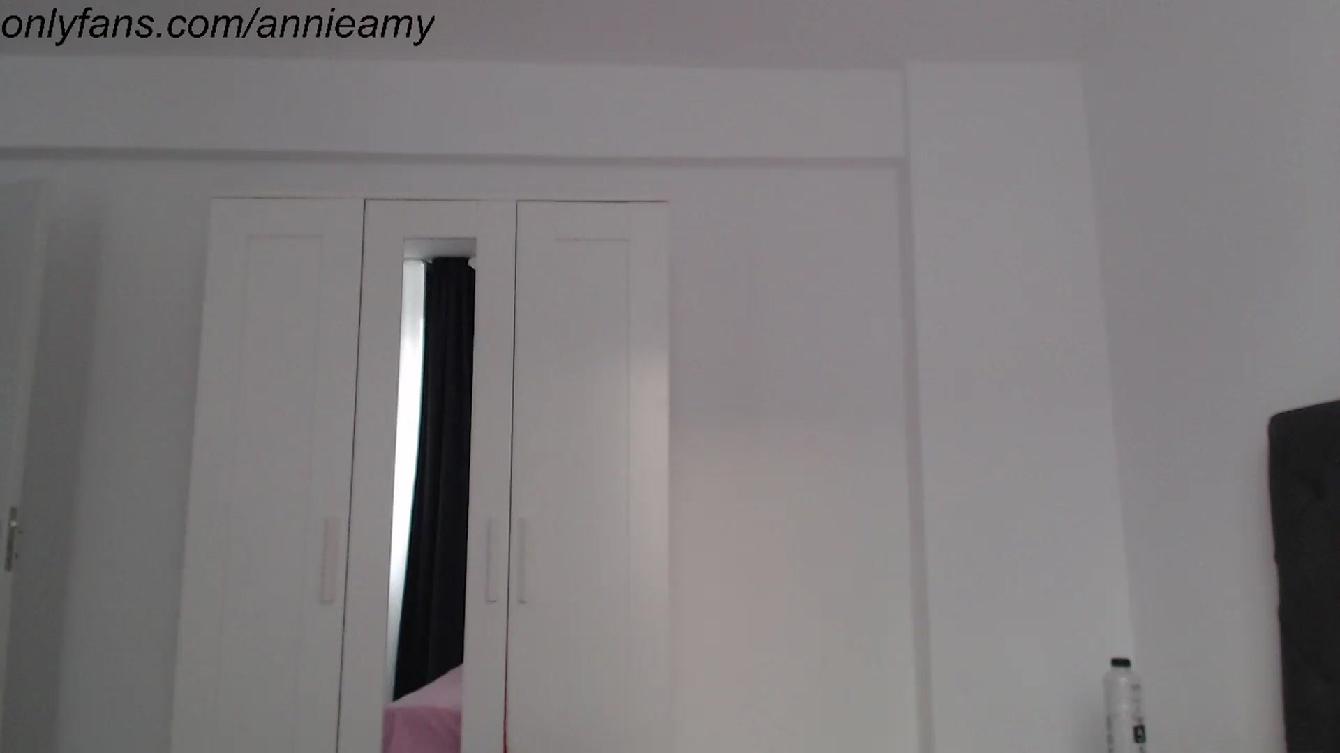 Gallery image thumbnail from Annie_Amy's myfreecams stream on, 07/21/2024, 16:59 image 14 of 20