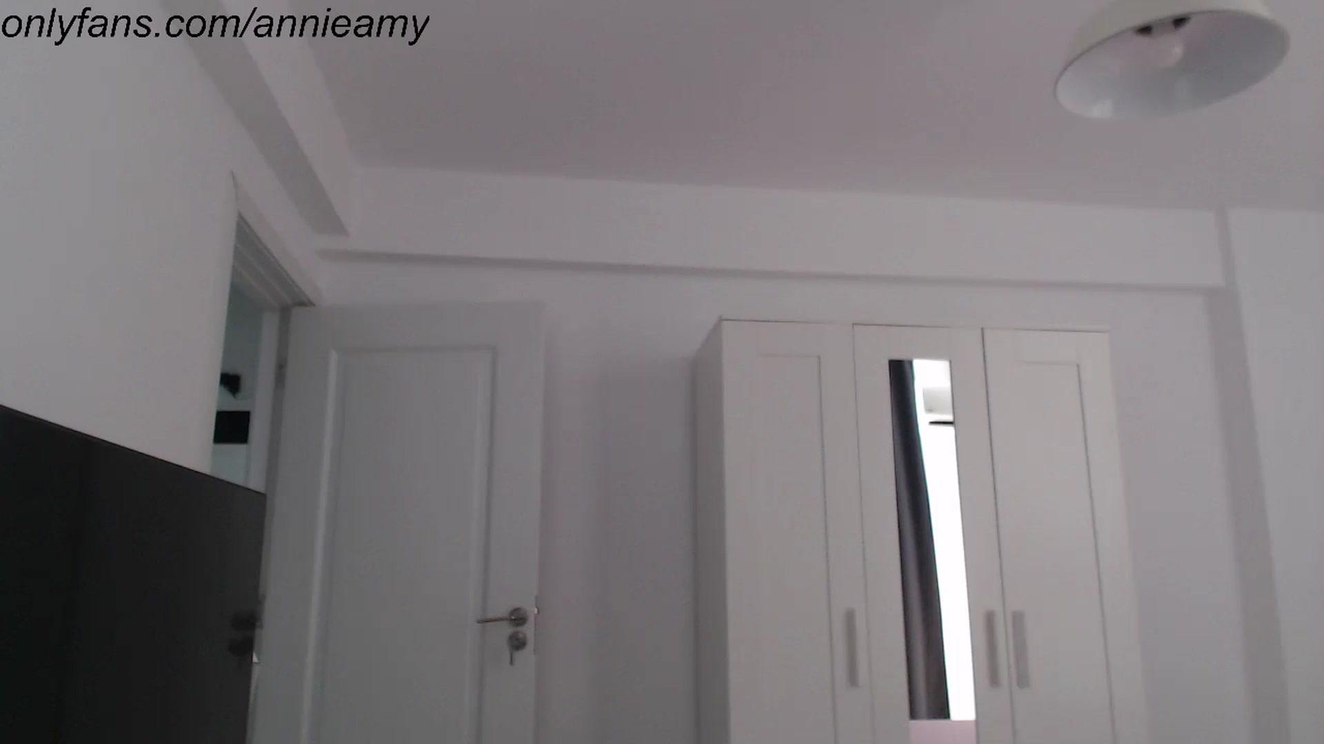 Gallery image thumbnail from Annie_Amy's myfreecams stream on, 08/15/2024, 13:53 image 15 of 20