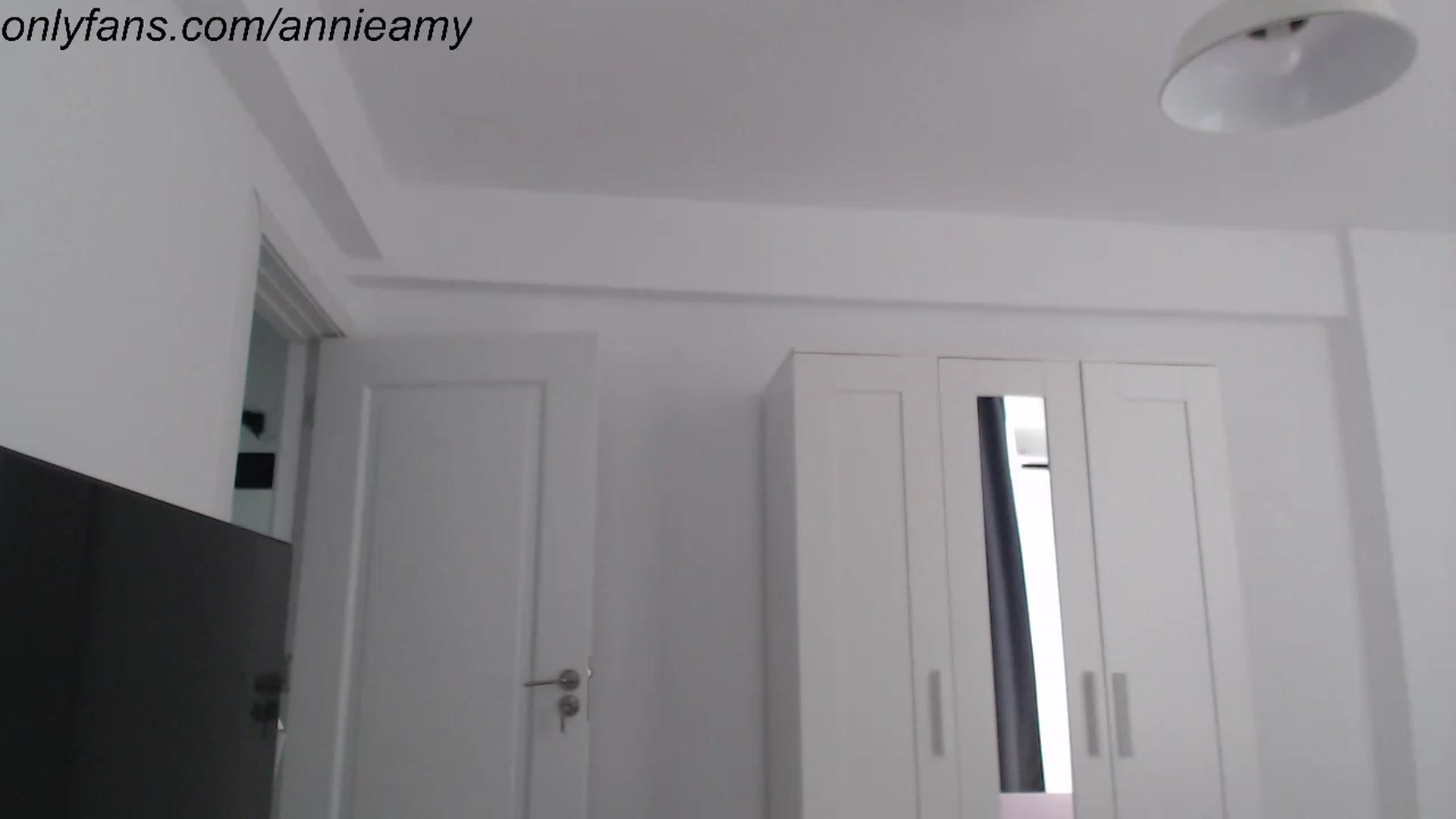 Gallery image thumbnail from Annie_Amy's myfreecams stream on, 08/15/2024, 13:53 image 16 of 20