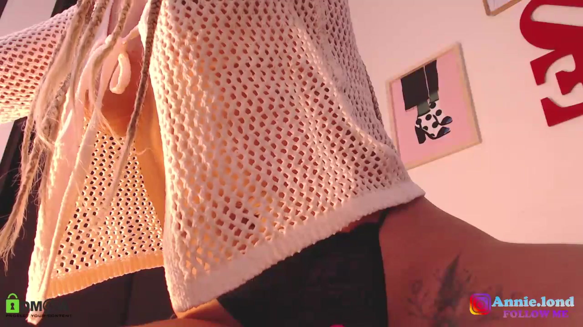 Gallery image thumbnail from Annie_es's myfreecams stream on, 07/13/2023, 16:49 image 16 of 20