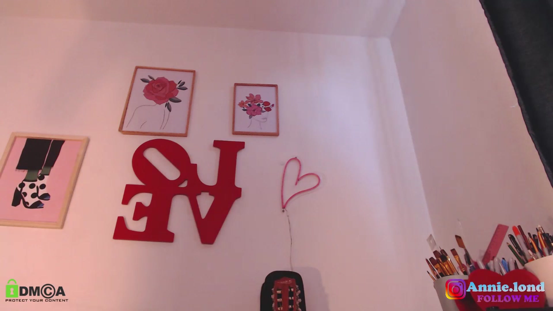 Gallery image thumbnail from Annie_es's myfreecams stream on, 07/13/2023, 16:49 image 18 of 20