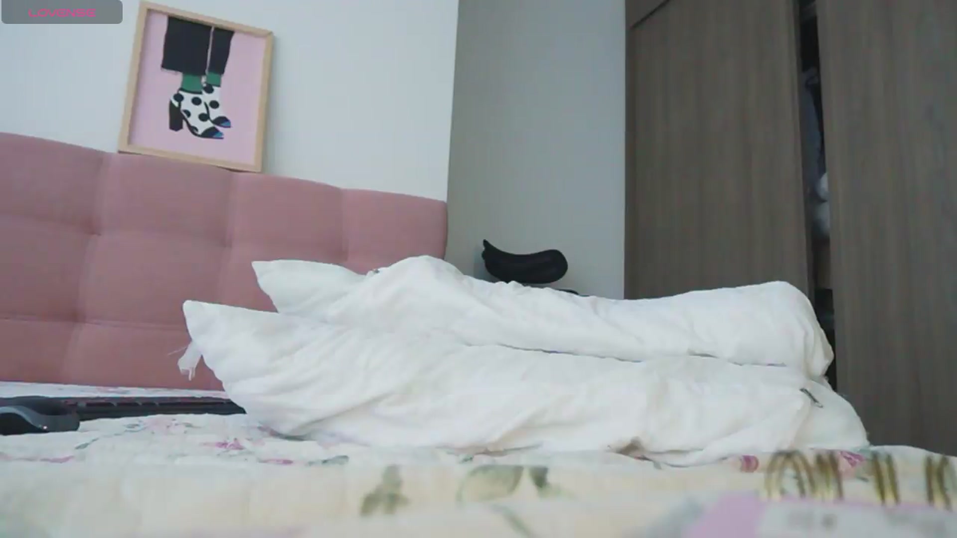 Gallery image thumbnail from Annie_es's myfreecams stream on, 06/24/2026, 17:53 image 20 of 20