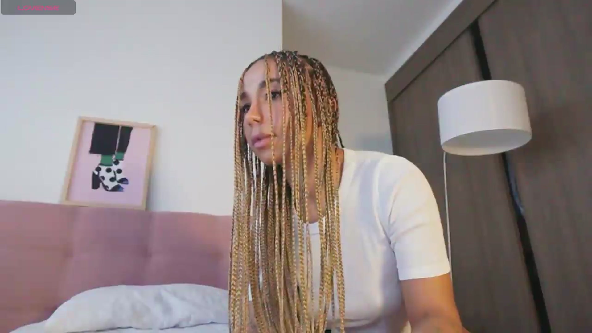 Gallery image thumbnail from Annie_es's myfreecams stream on, 06/28/2026, 14:16 image 15 of 20