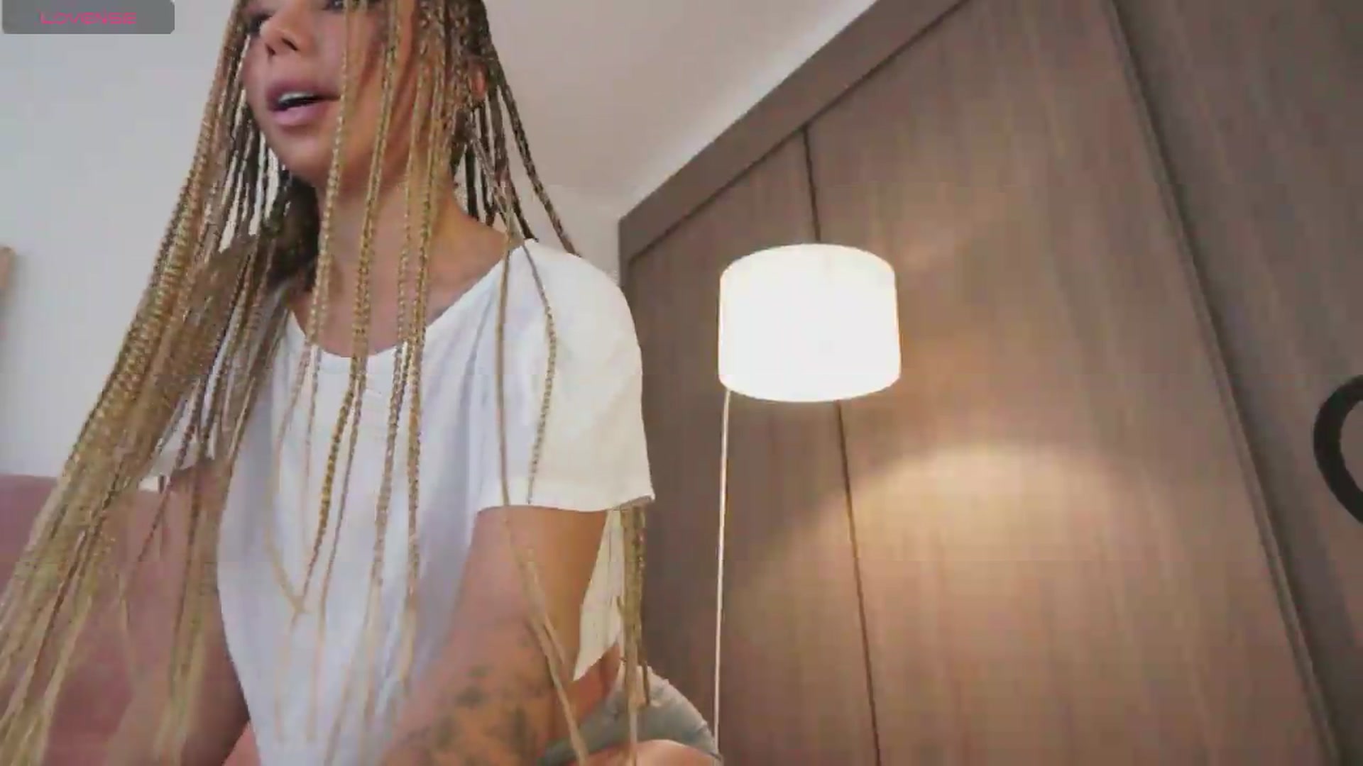 Gallery image thumbnail from Annie_es's myfreecams stream on, 06/29/2026, 13:03 image 10 of 20