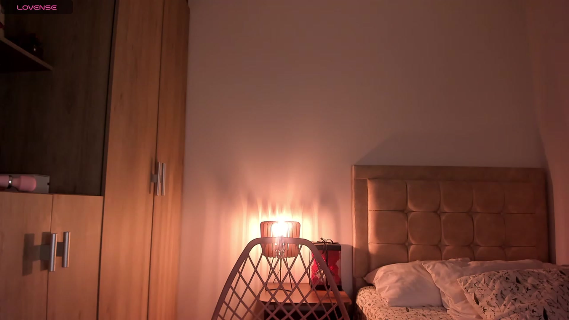 Gallery image thumbnail from Annie_lu's myfreecams stream on, 11/26/2023, 23:11 image 11 of 20