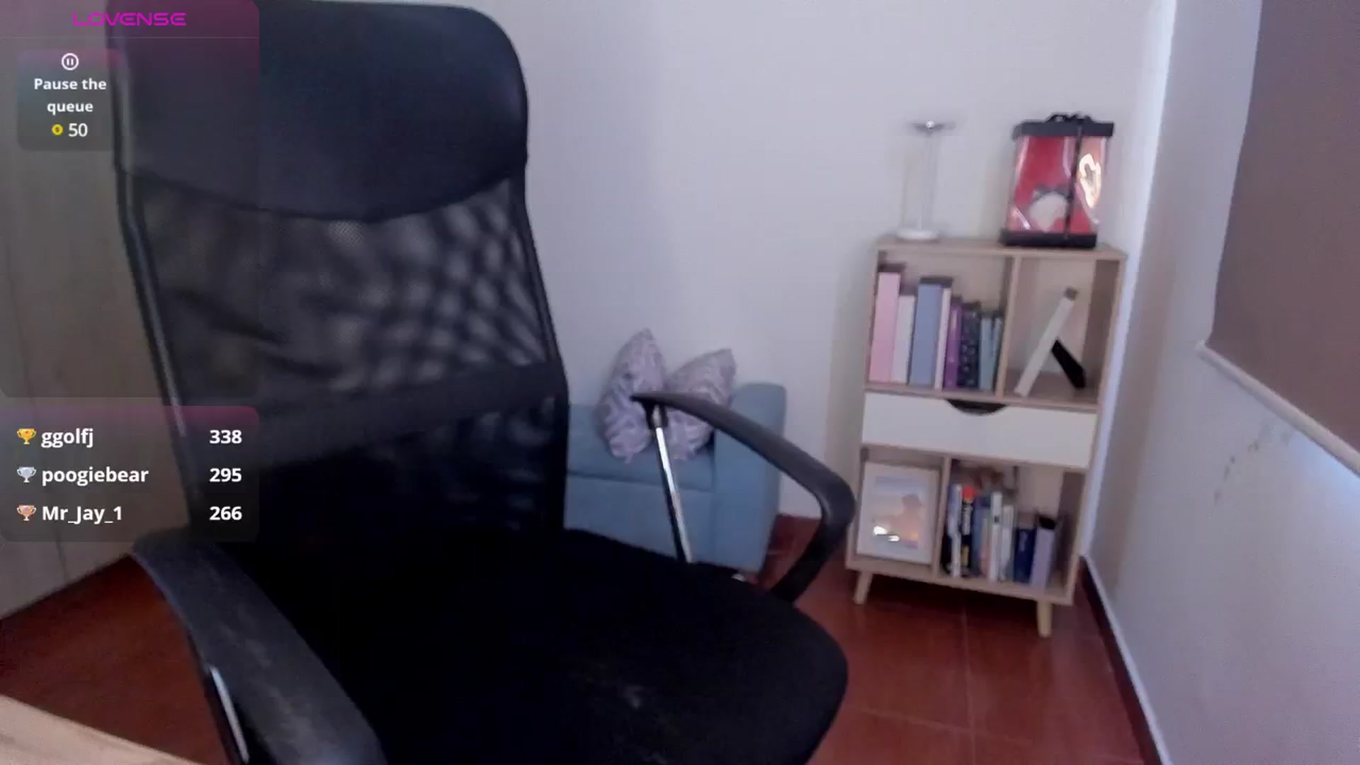 Gallery image thumbnail from Annie_lu's myfreecams stream on, 12/03/2024, 20:50 image 18 of 20
