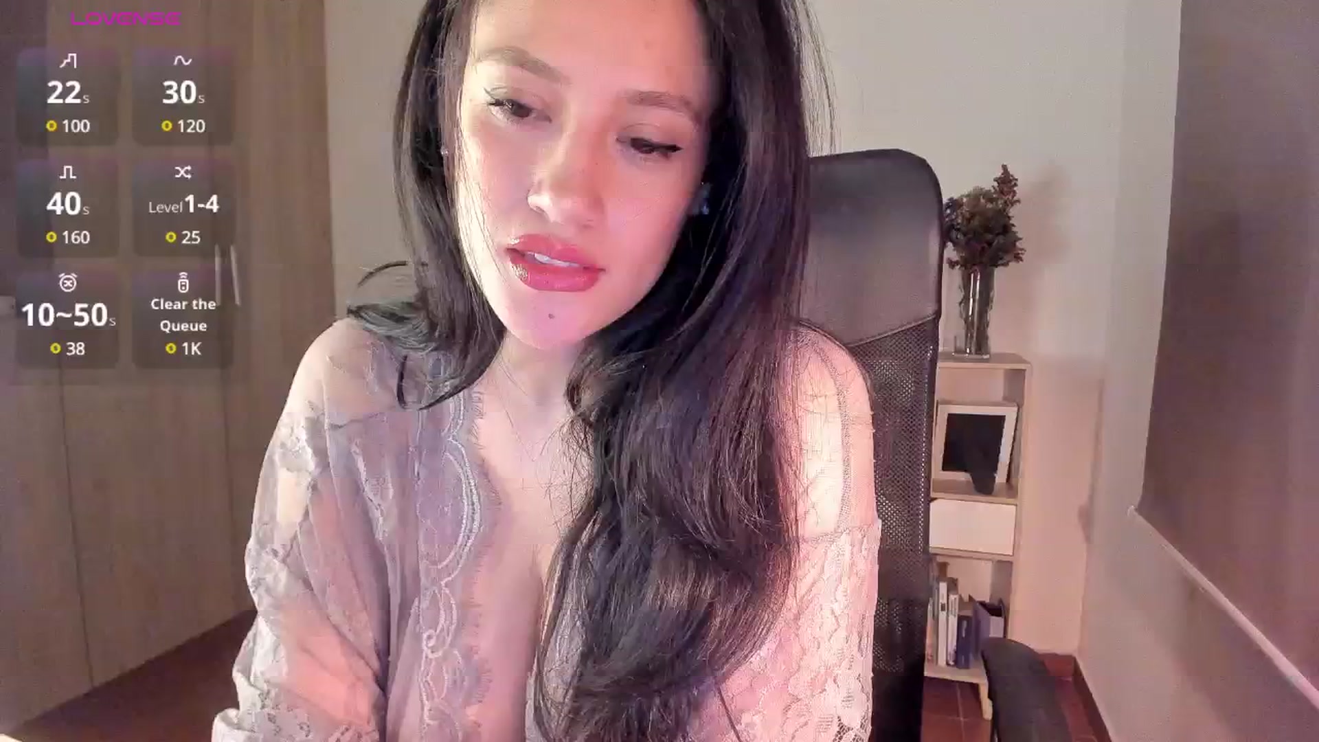 Gallery image thumbnail from Annie_lu's myfreecams stream on, 02/13/2025, 01:39 image 1 of 20