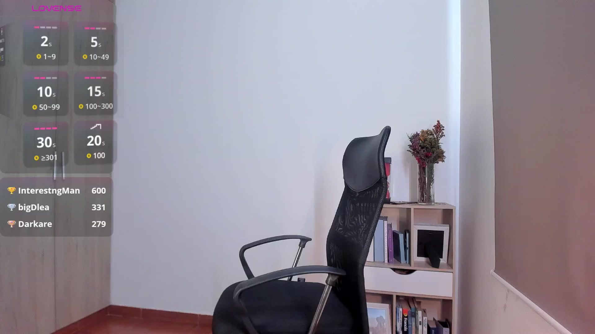 Gallery image thumbnail from Annie_lu's myfreecams stream on, 04/29/2025, 19:23 image 16 of 20