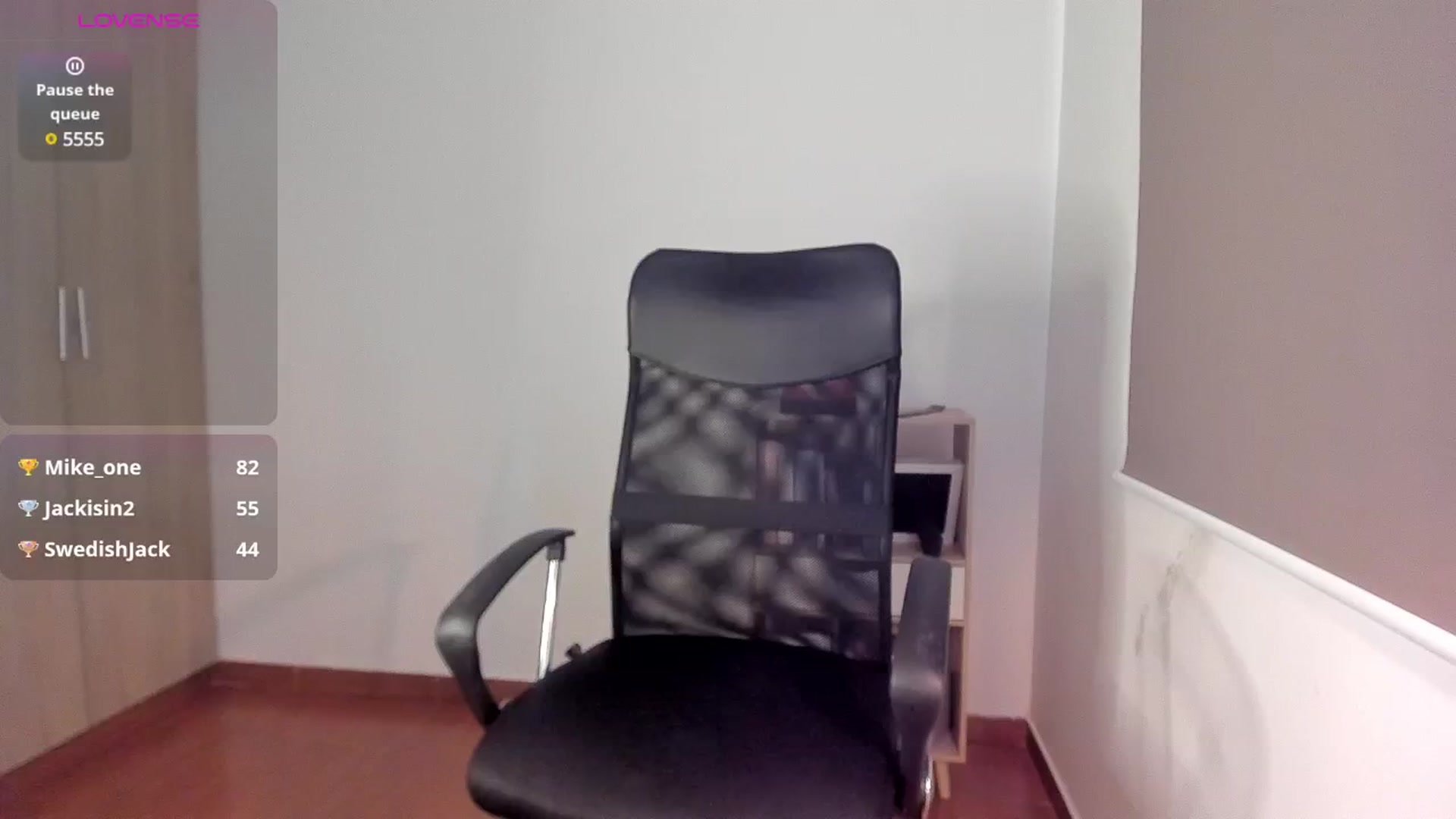 Gallery image thumbnail from Annie_lu's myfreecams stream on, 06/21/2025, 20:44 image 17 of 20