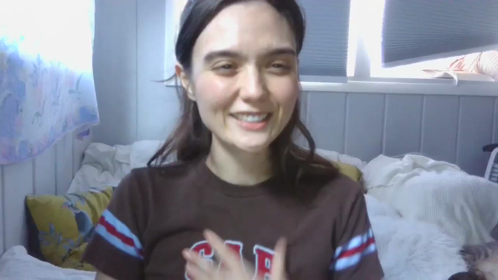 Gallery image thumbnail from Annie_thing4u's myfreecams stream on, 07/31/2023, 01:53 image 11 of 20