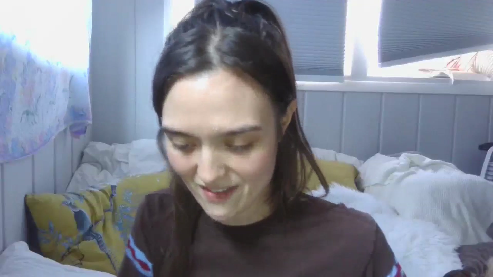 Gallery image thumbnail from Annie_thing4u's myfreecams stream on, 07/31/2023, 01:53 image 8 of 20
