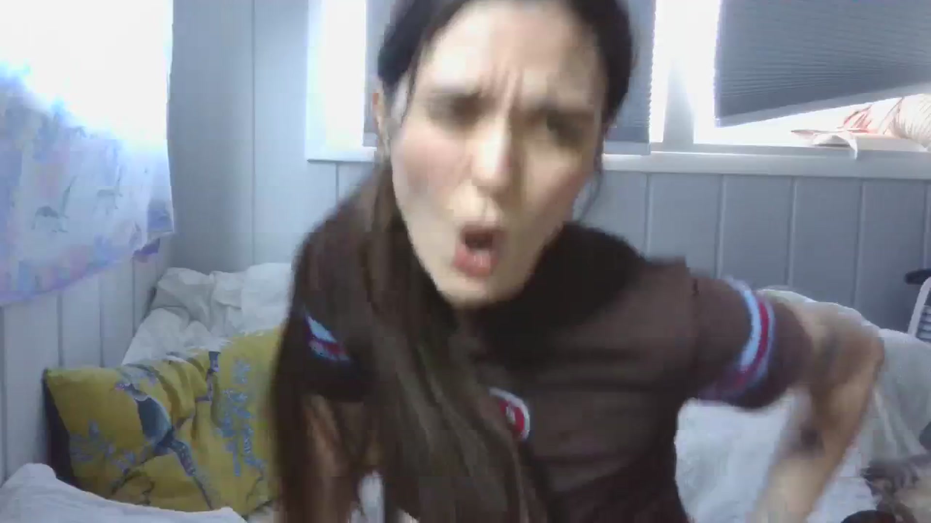 Gallery image thumbnail from Annie_thing4u's myfreecams stream on, 07/31/2023, 01:53 image 14 of 20