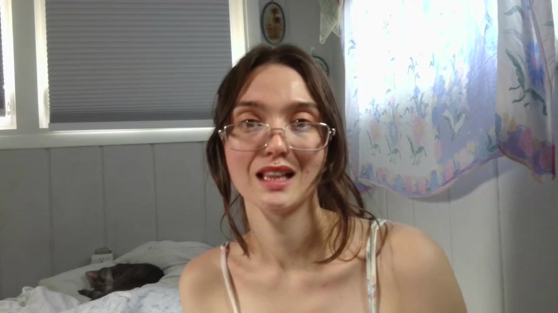 Gallery image thumbnail from Annie_thing4u's myfreecams stream on, 08/17/2023, 23:58 image 16 of 20
