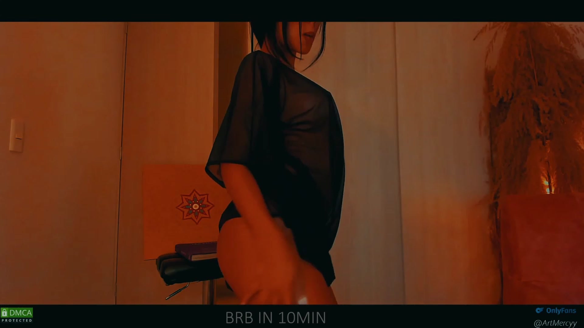 Gallery image thumbnail from Annievns's myfreecams stream on, 04/01/2023, 18:23 image 18 of 20