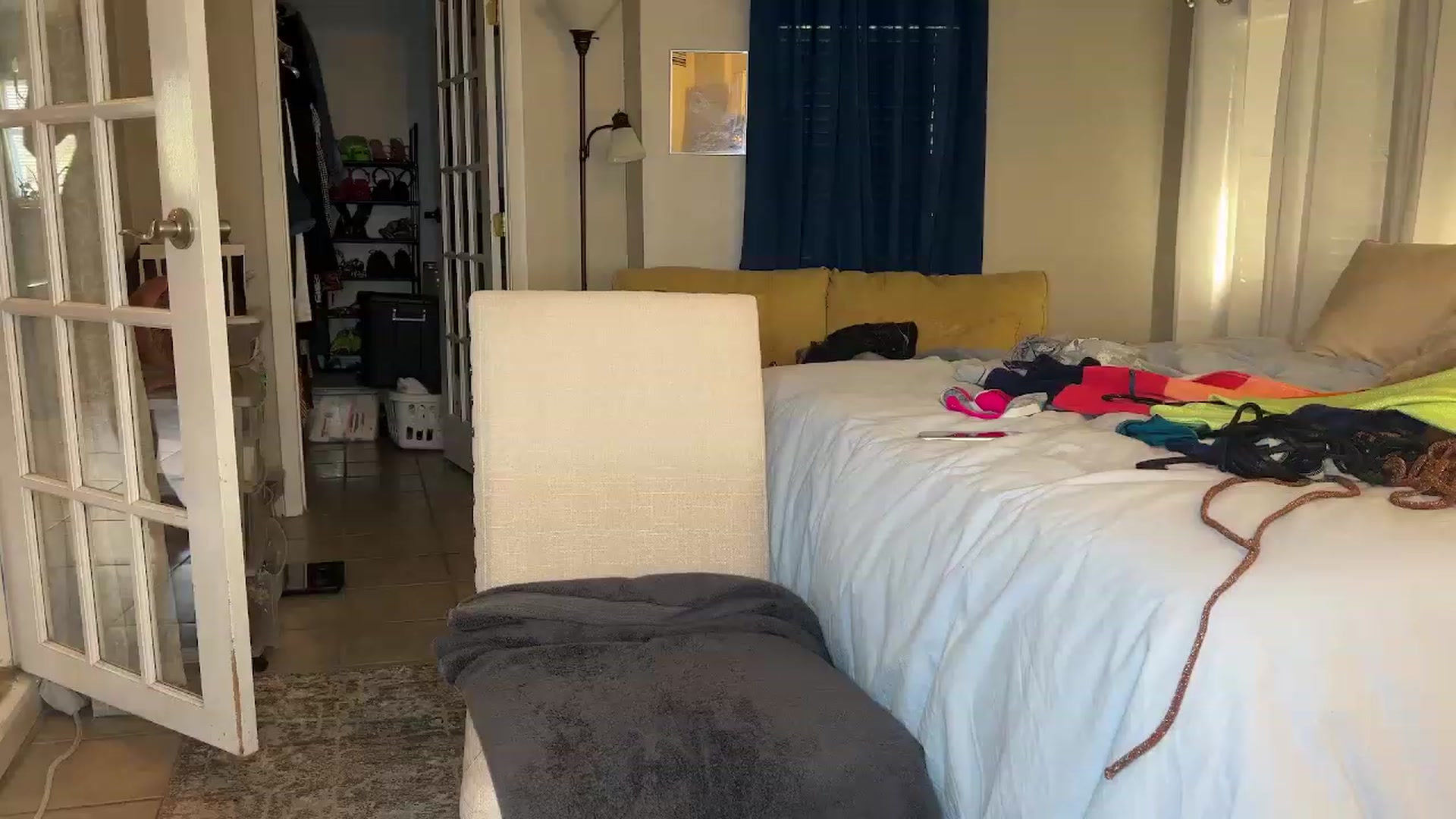 Gallery image thumbnail from AnnikaScott's myfreecams stream on, 02/19/2024, 21:21 image 19 of 20