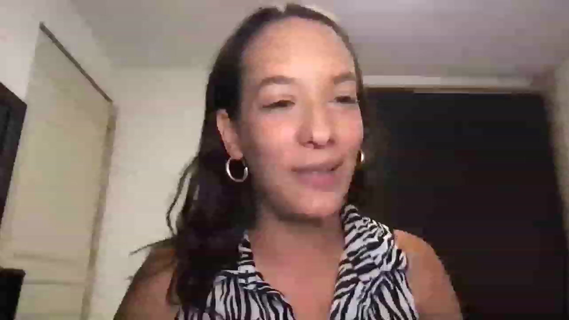 Gallery image thumbnail from AnnisRoom's myfreecams stream on, 06/06/2023, 03:39 image 6 of 20