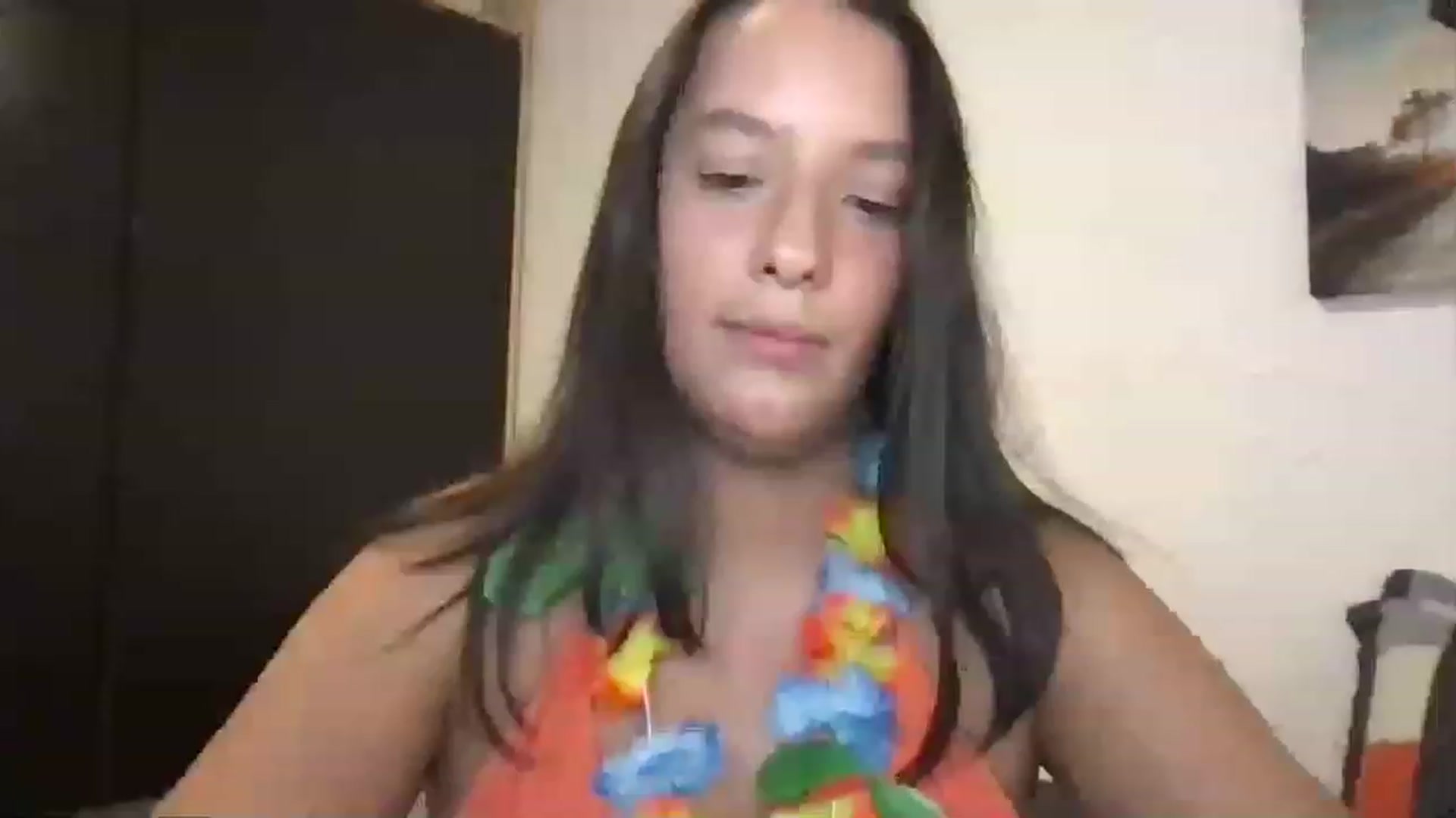 Gallery image thumbnail from AnnisRoom's myfreecams stream on, 07/04/2023, 06:30 image 3 of 20