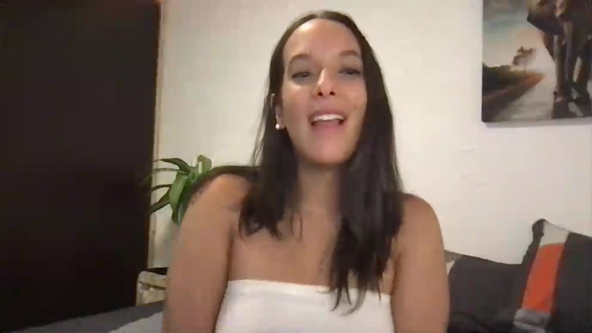 Gallery image thumbnail from AnnisRoom's myfreecams stream on, 07/07/2023, 05:47 image 16 of 20