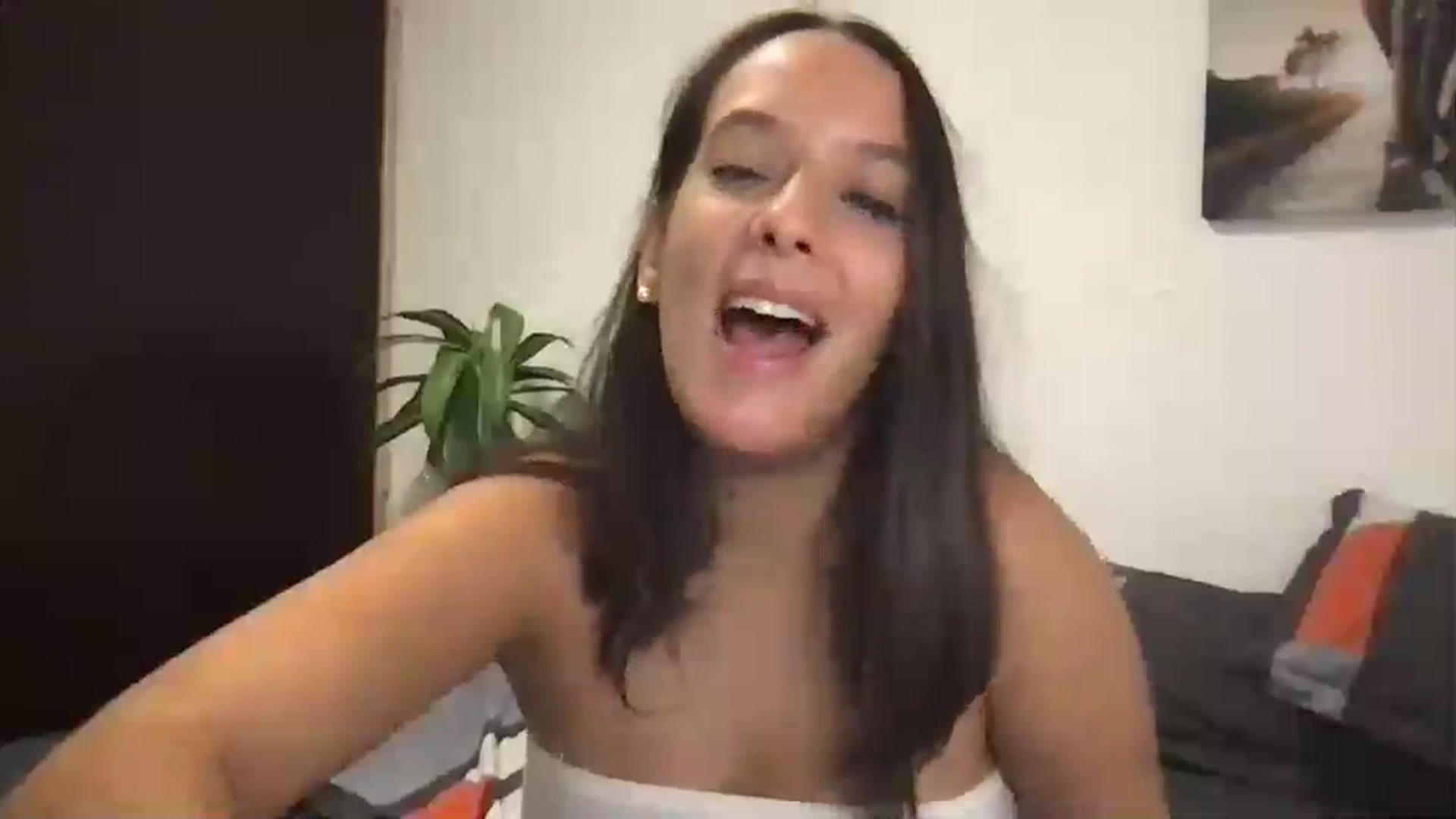 Gallery image thumbnail from AnnisRoom's myfreecams stream on, 07/07/2023, 05:47 image 20 of 20