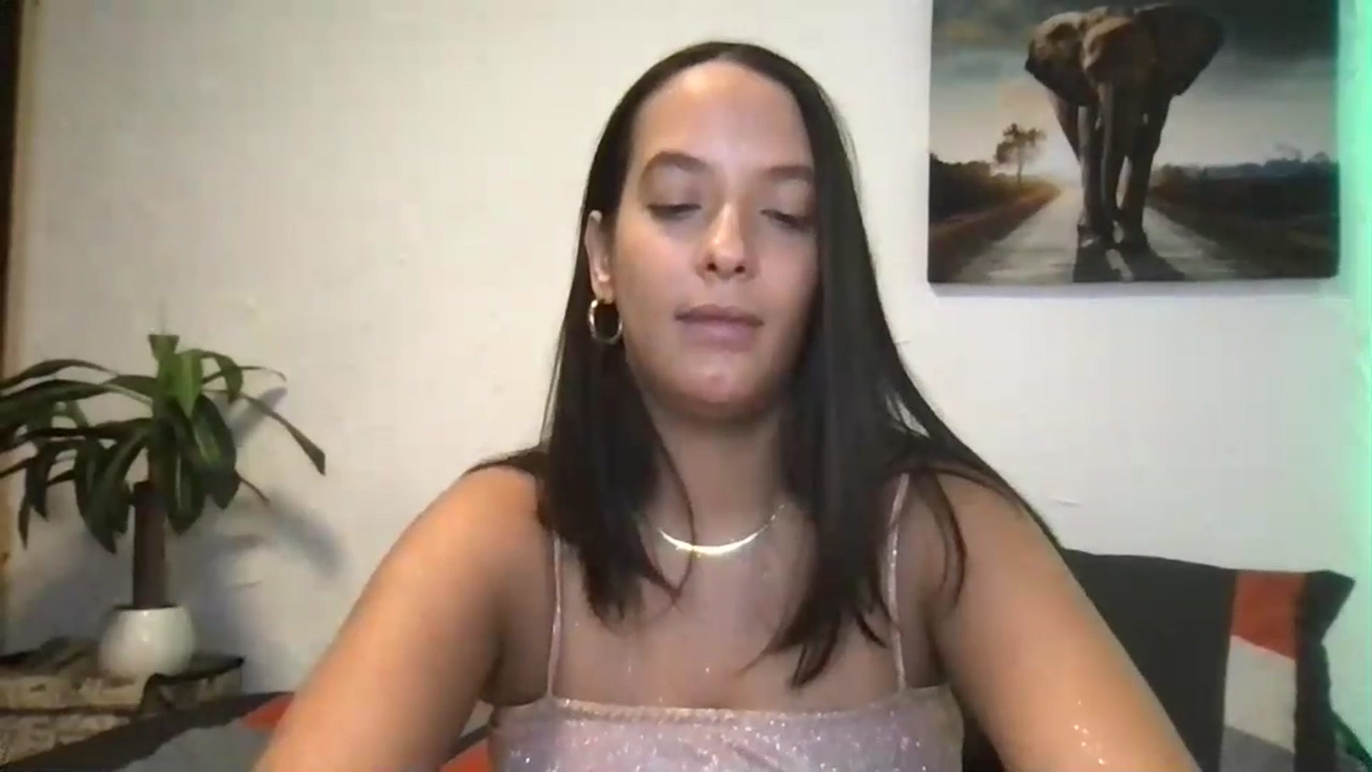 Gallery image thumbnail from AnnisRoom's myfreecams stream on, 07/08/2023, 01:37 image 20 of 20