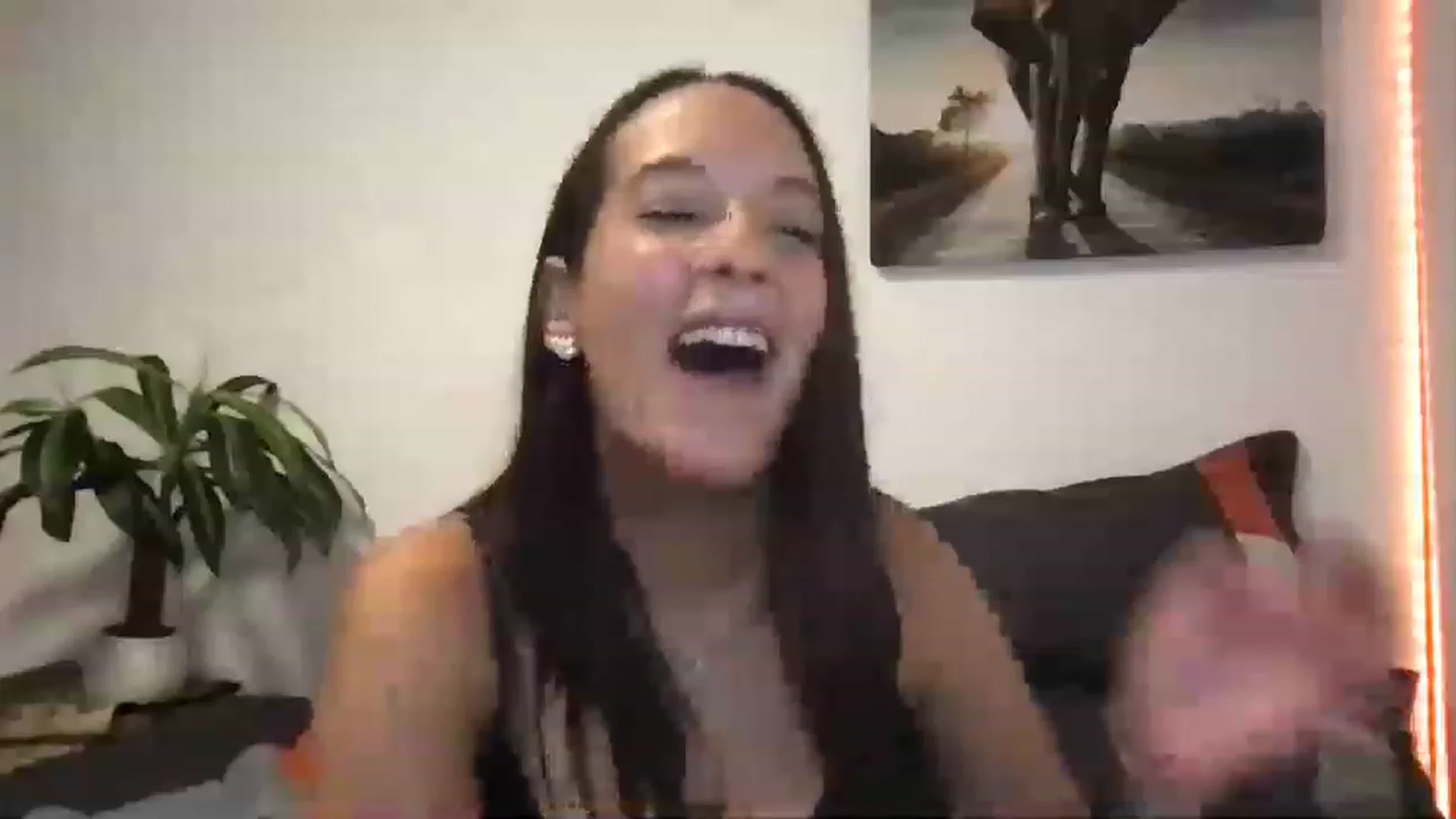 Gallery image thumbnail from AnnisRoom's myfreecams stream on, 07/12/2023, 02:51 image 1 of 20