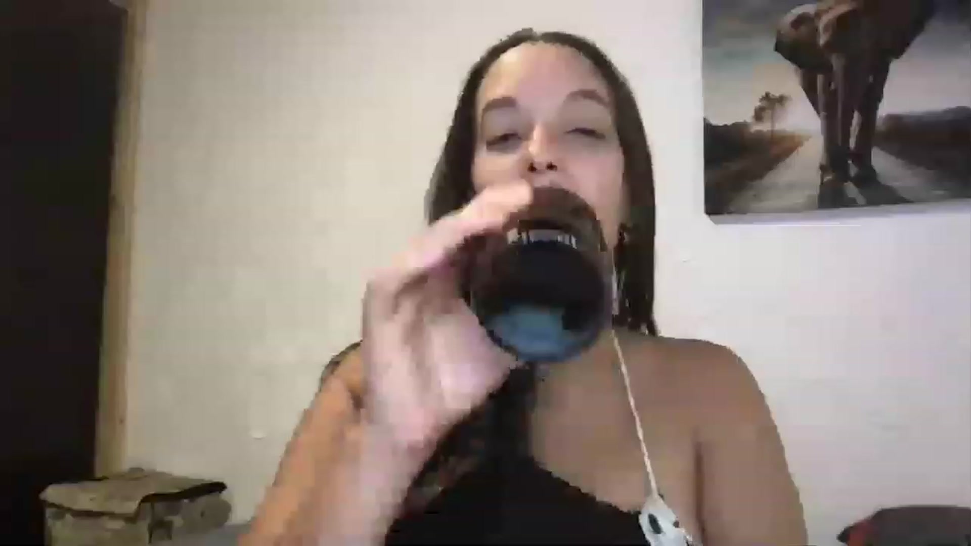 Gallery image thumbnail from AnnisRoom's myfreecams stream on, 07/14/2023, 06:40 image 18 of 20