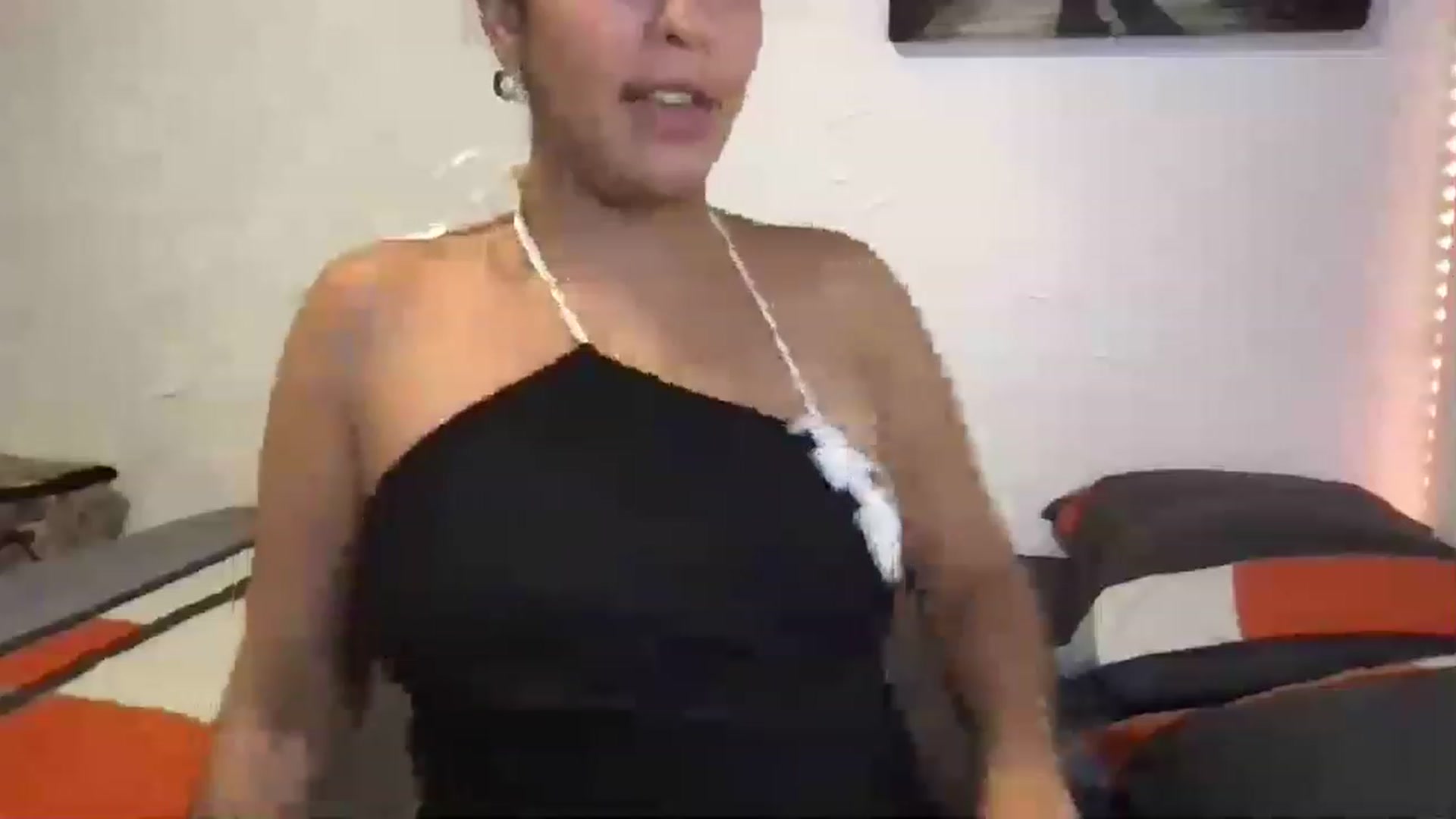 Gallery image thumbnail from AnnisRoom's myfreecams stream on, 07/14/2023, 06:40 image 7 of 20