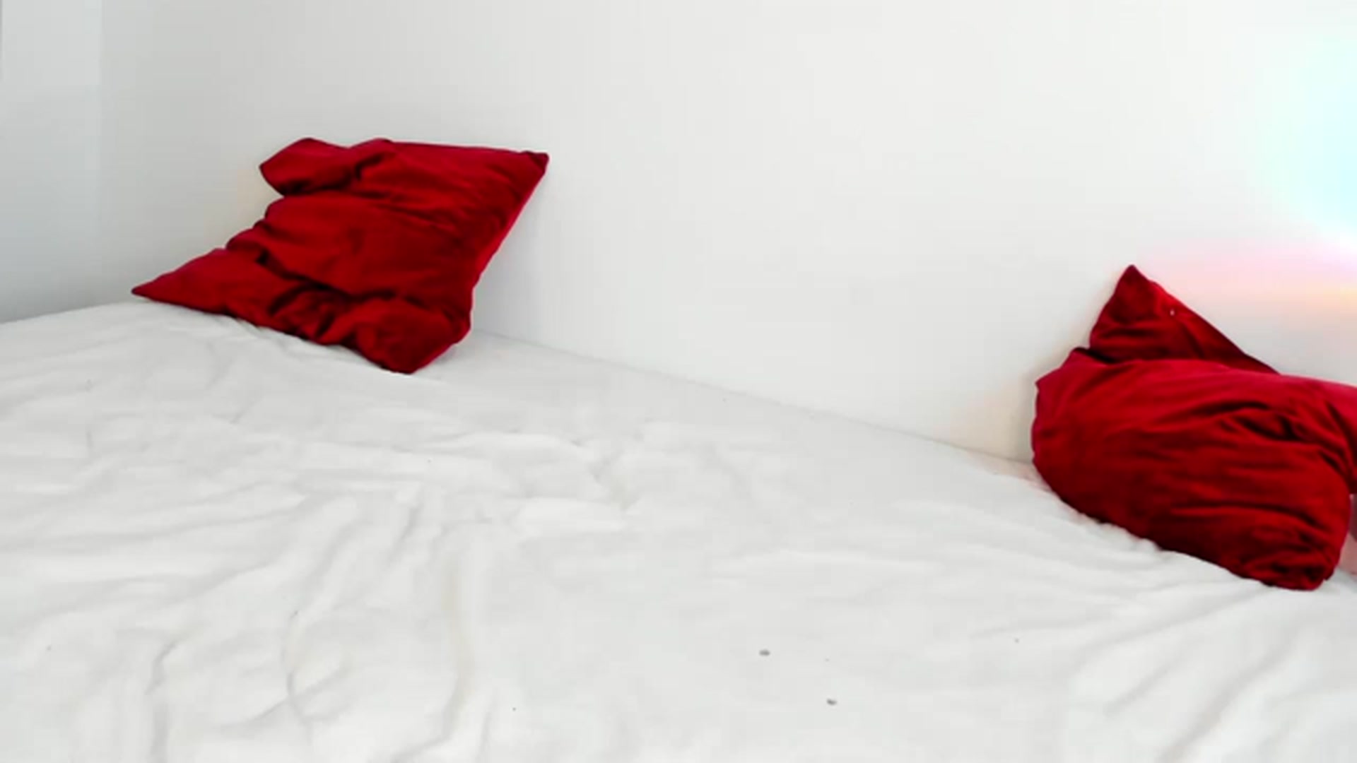 Gallery image thumbnail from Annjoy's myfreecams stream on, 12/23/2022, 09:48 image 16 of 20